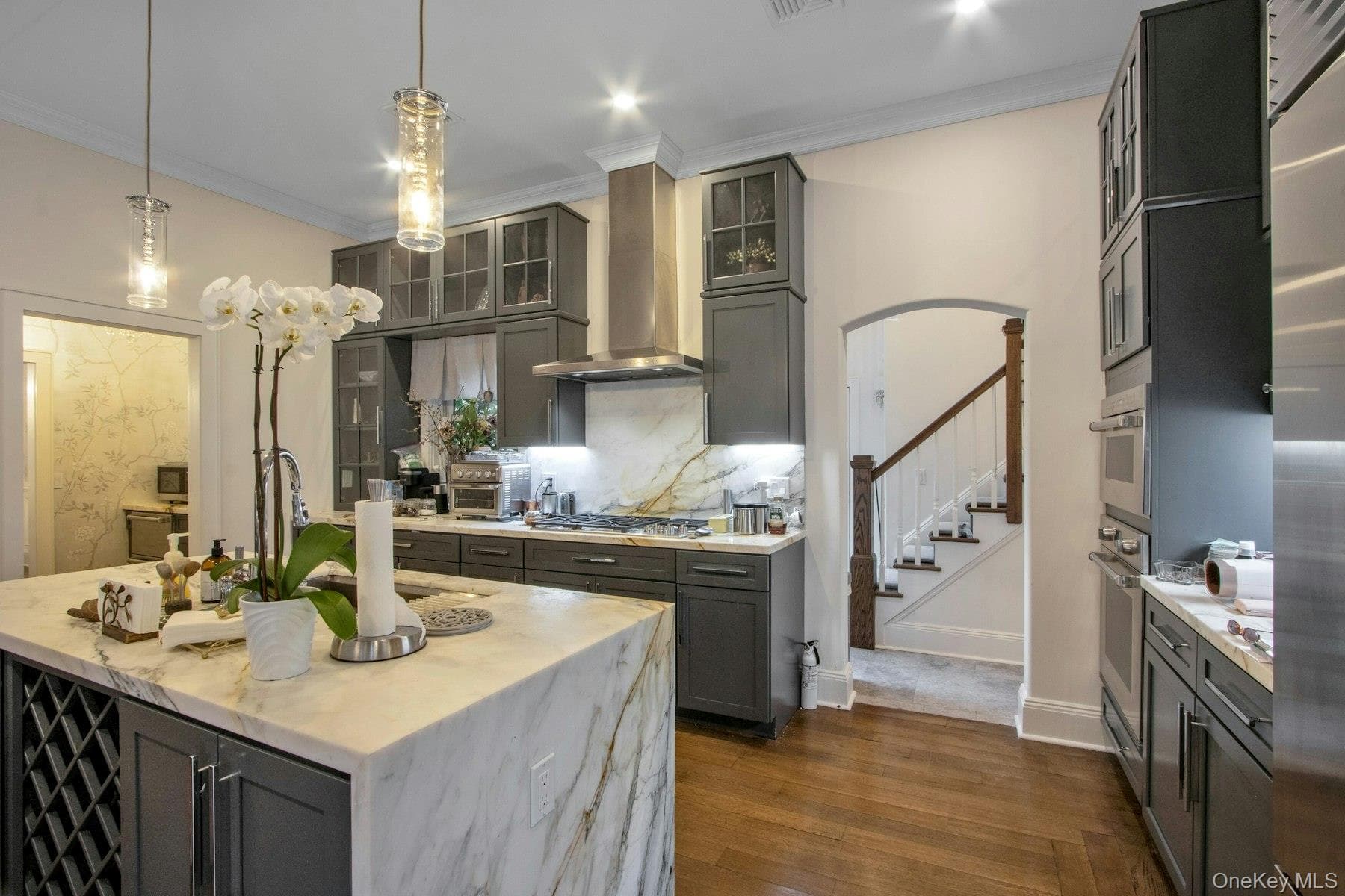 129 Washington Spring Road thumbnail 10