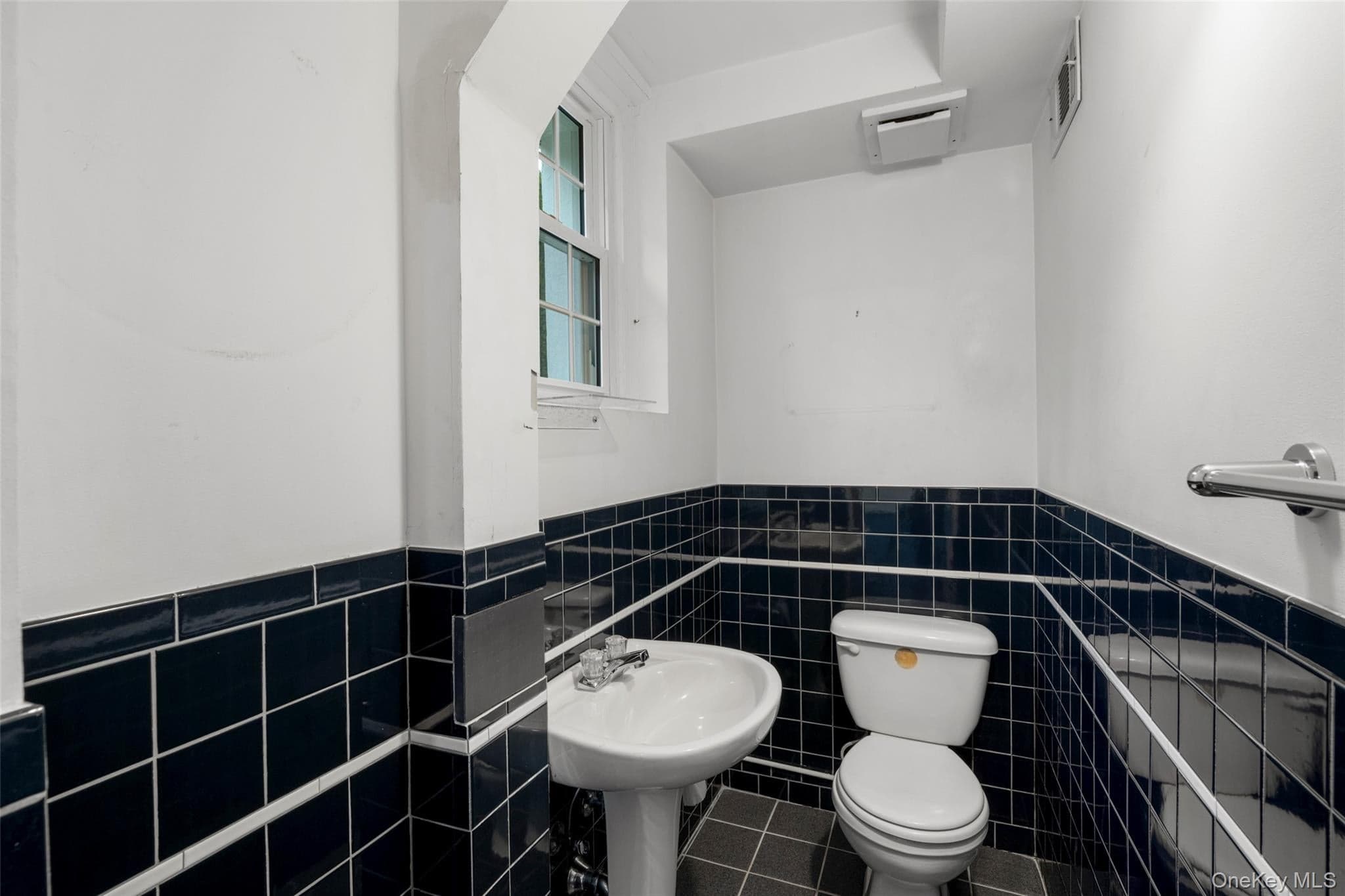 52 Dorchester Road thumbnail 18