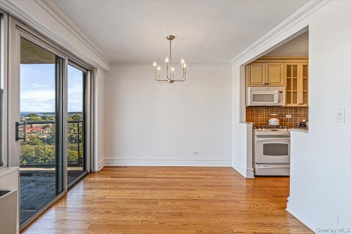 17-85 215th Street Unit: 11N thumbnail 7