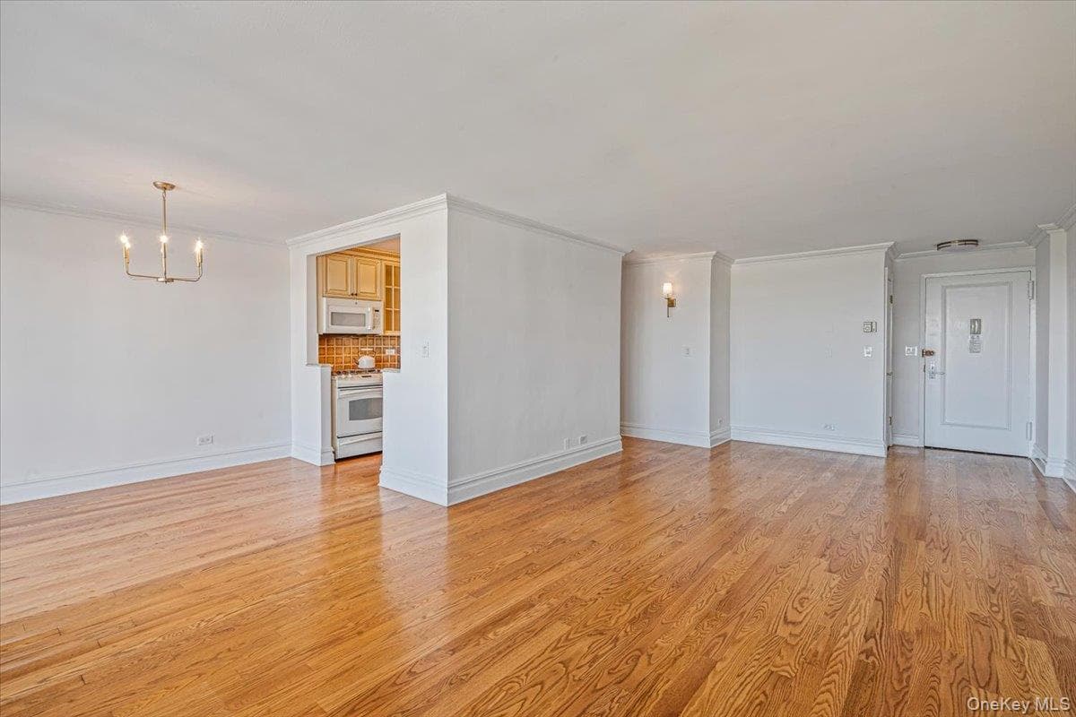 17-85 215th Street Unit: 11N thumbnail 3