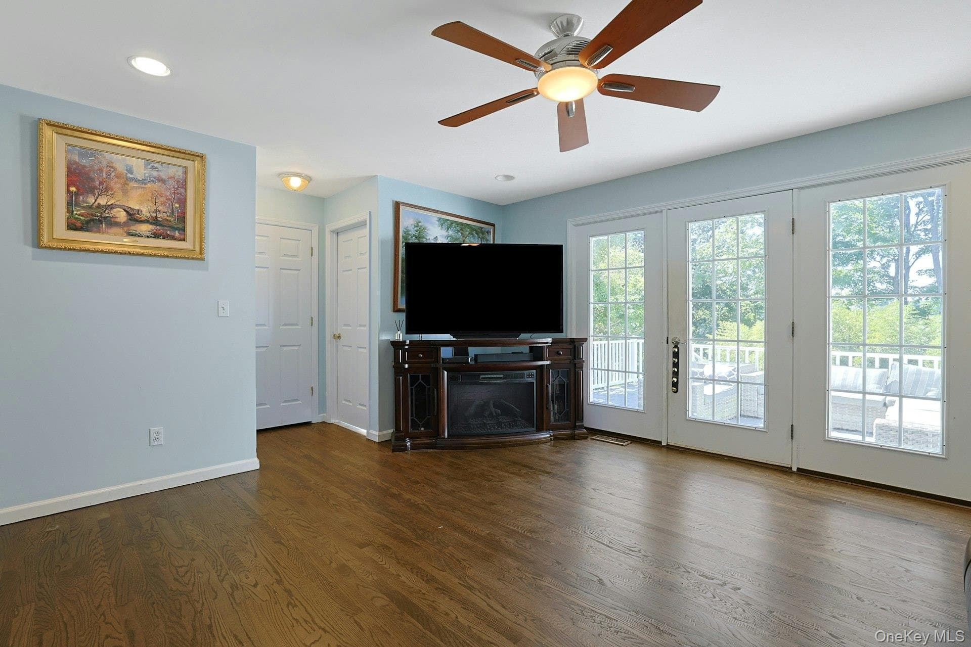 75 Franklin Avenue thumbnail 18