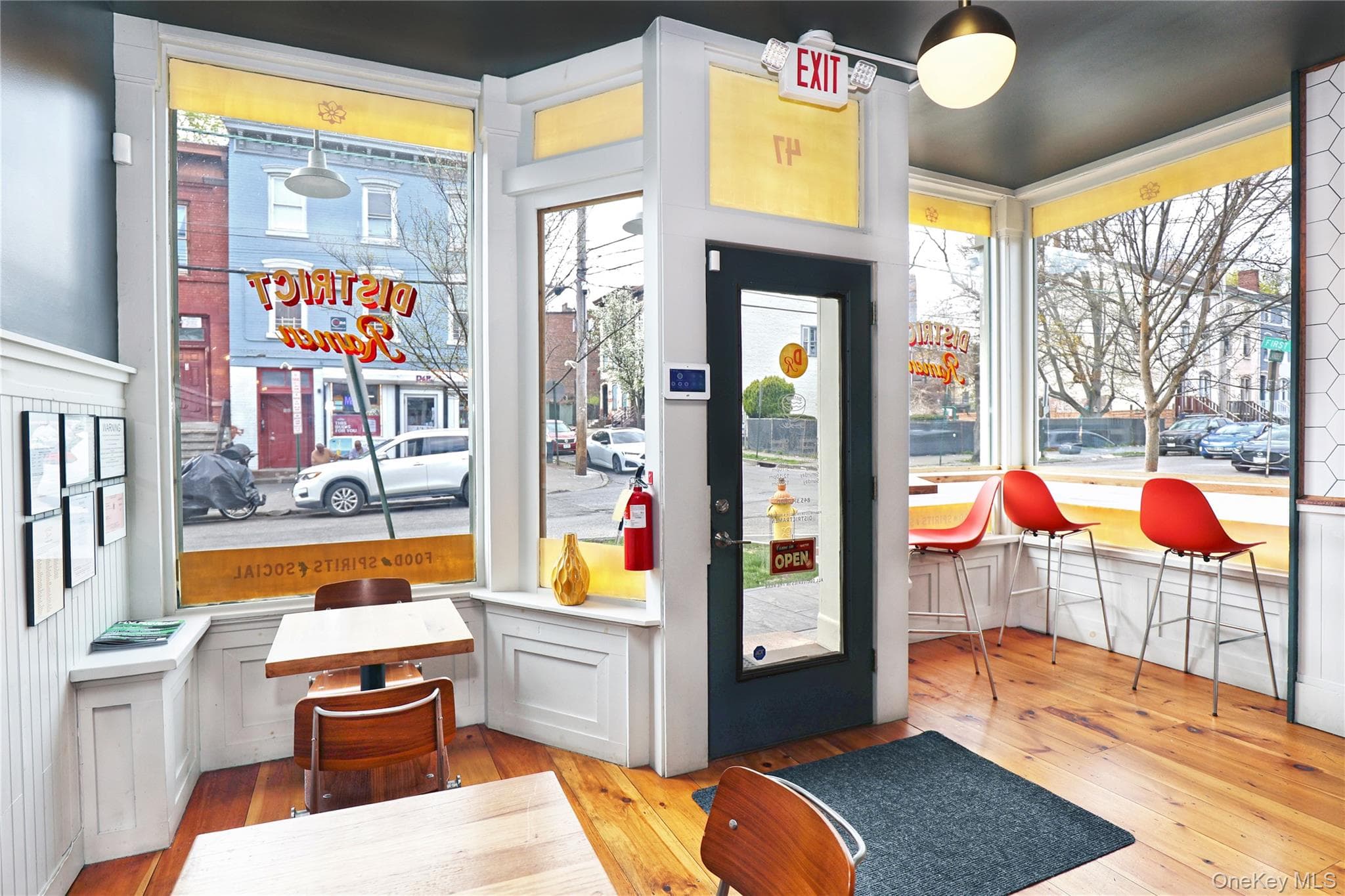 47 Lander Street thumbnail 3