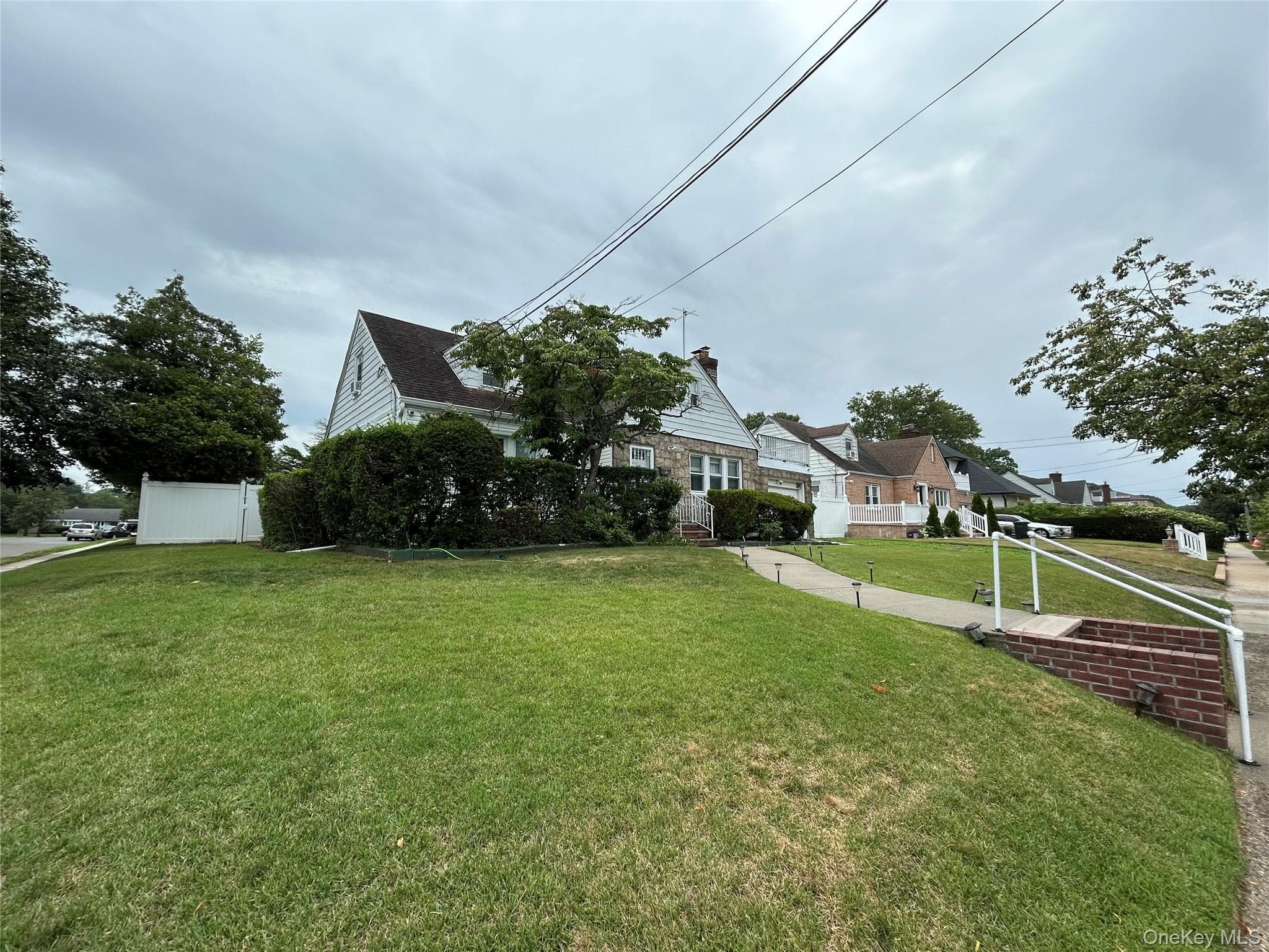 92 Melvin Avenue thumbnail 5