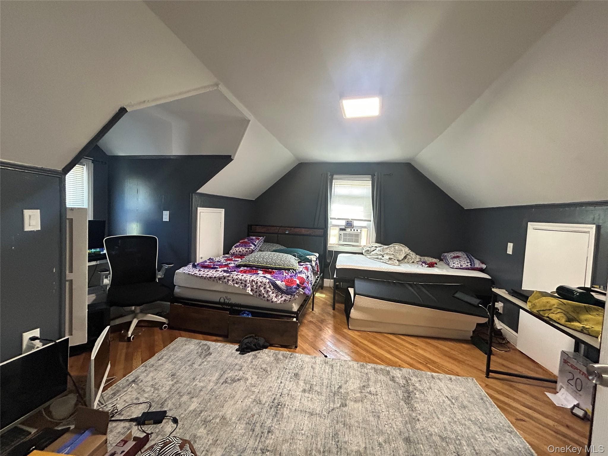 92 Melvin Avenue thumbnail 19