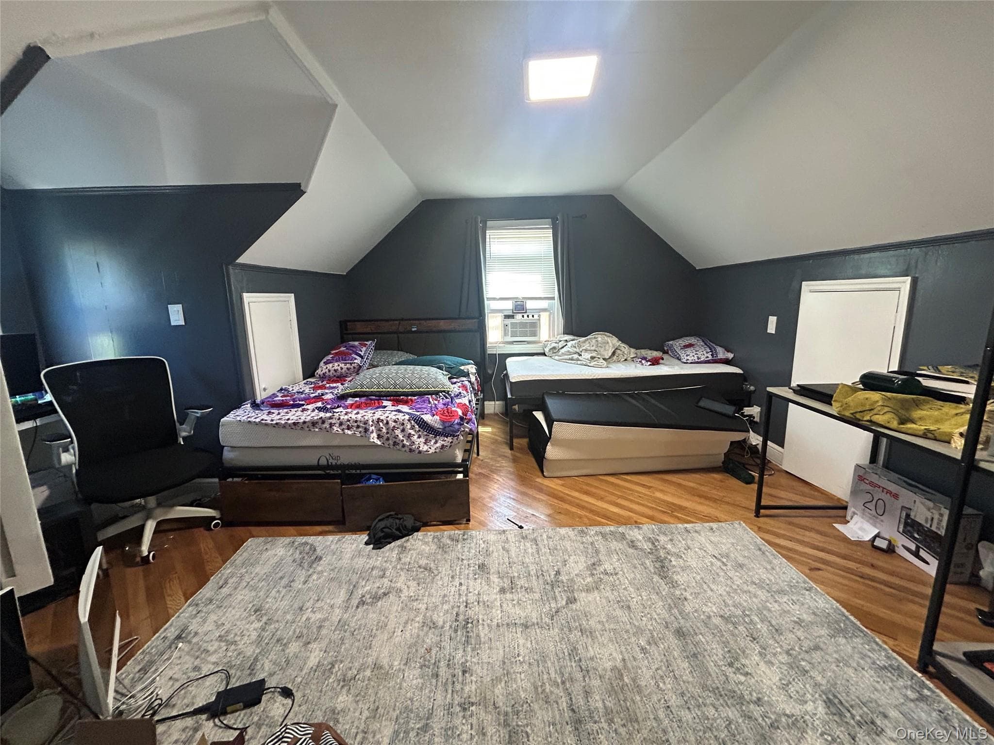 92 Melvin Avenue thumbnail 15