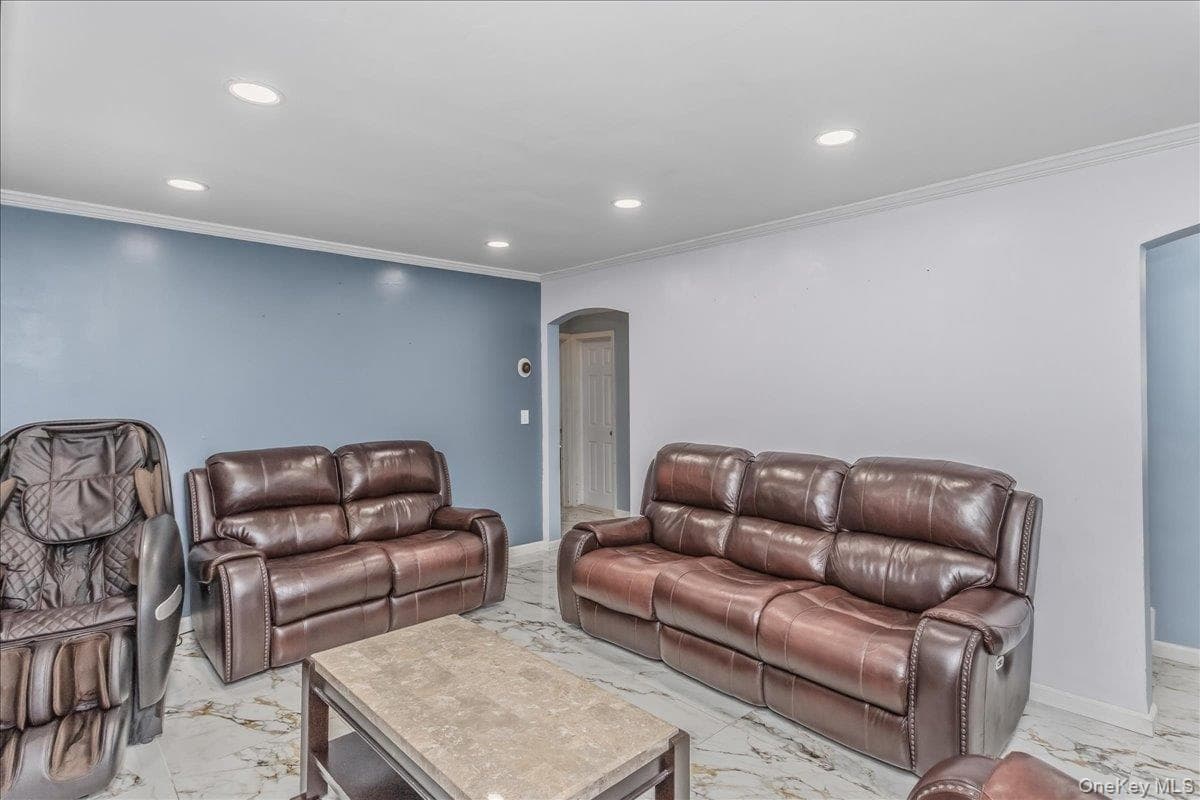 120 N 10th Street thumbnail 3