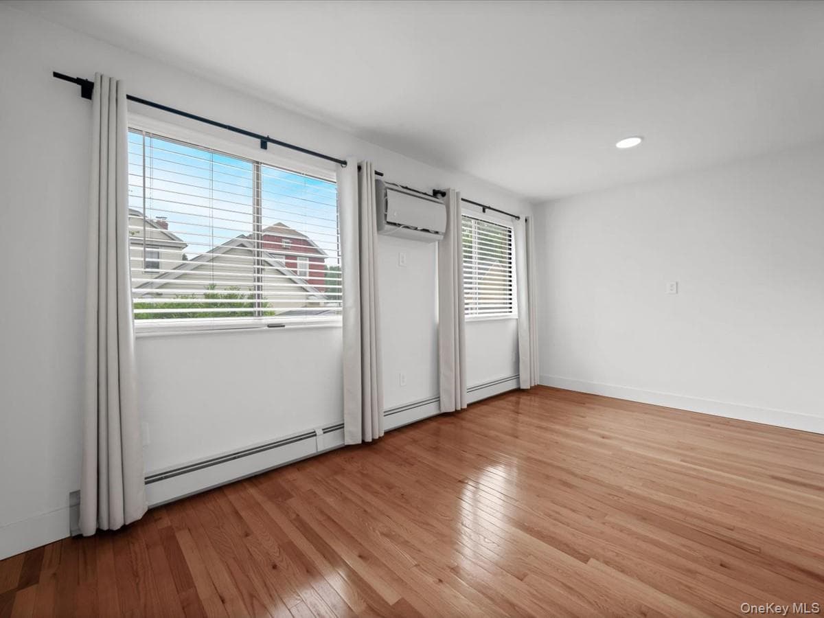 120-03 9th Avenue thumbnail 22