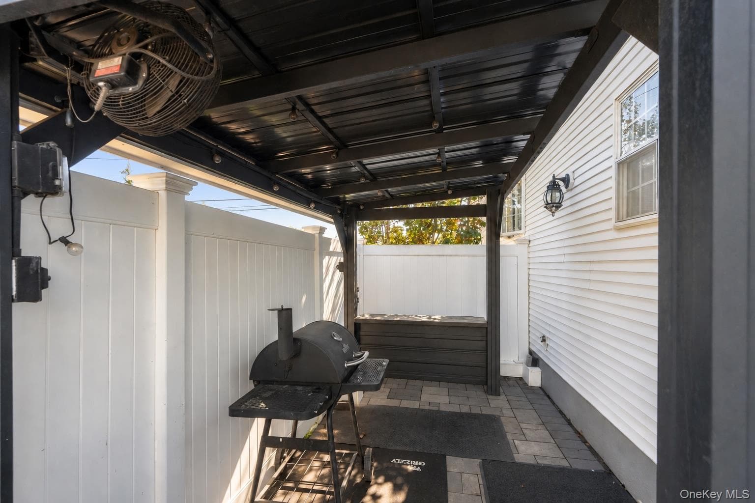 2365 Swenson Place thumbnail 29