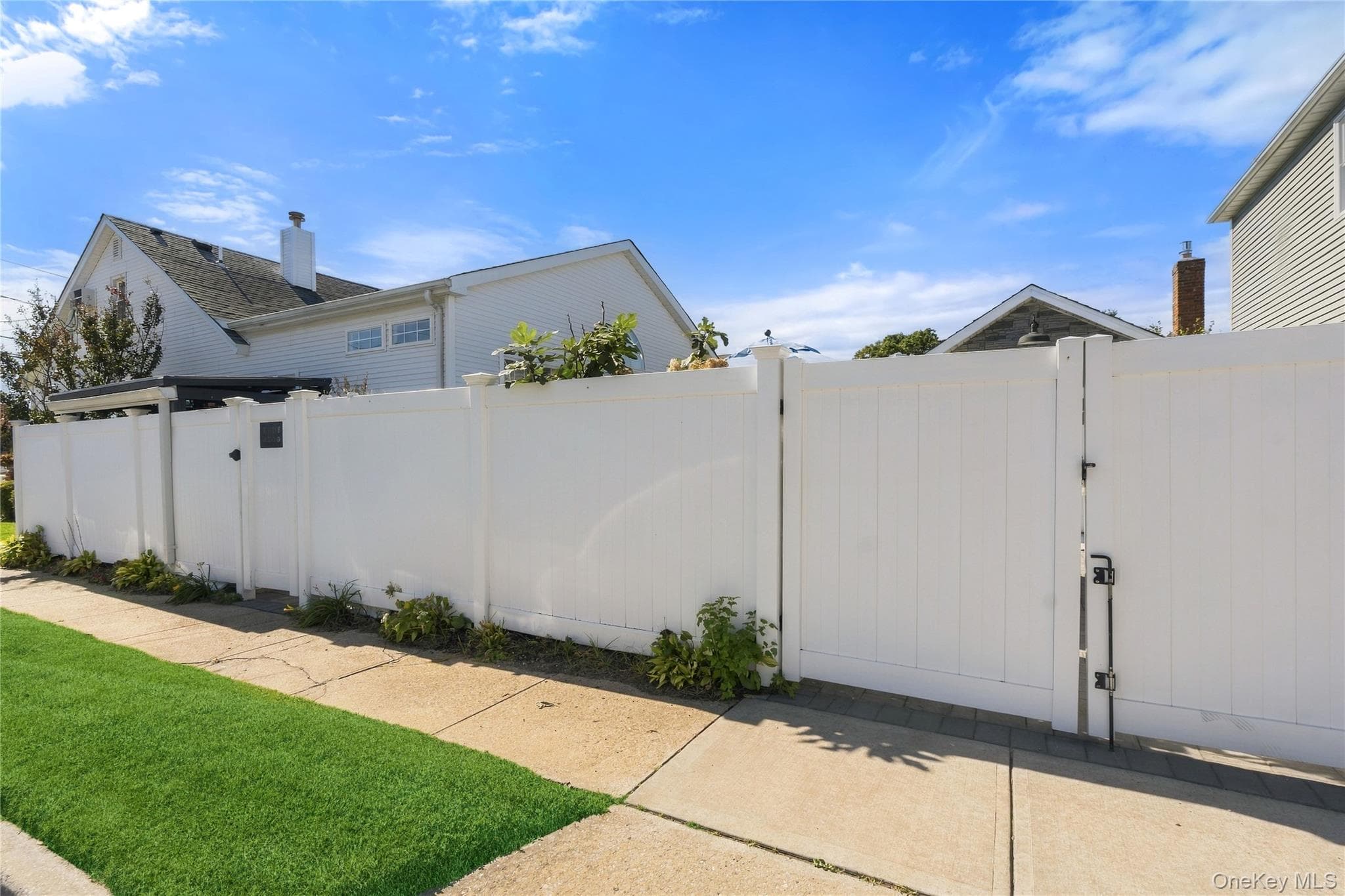2365 Swenson Place thumbnail 30