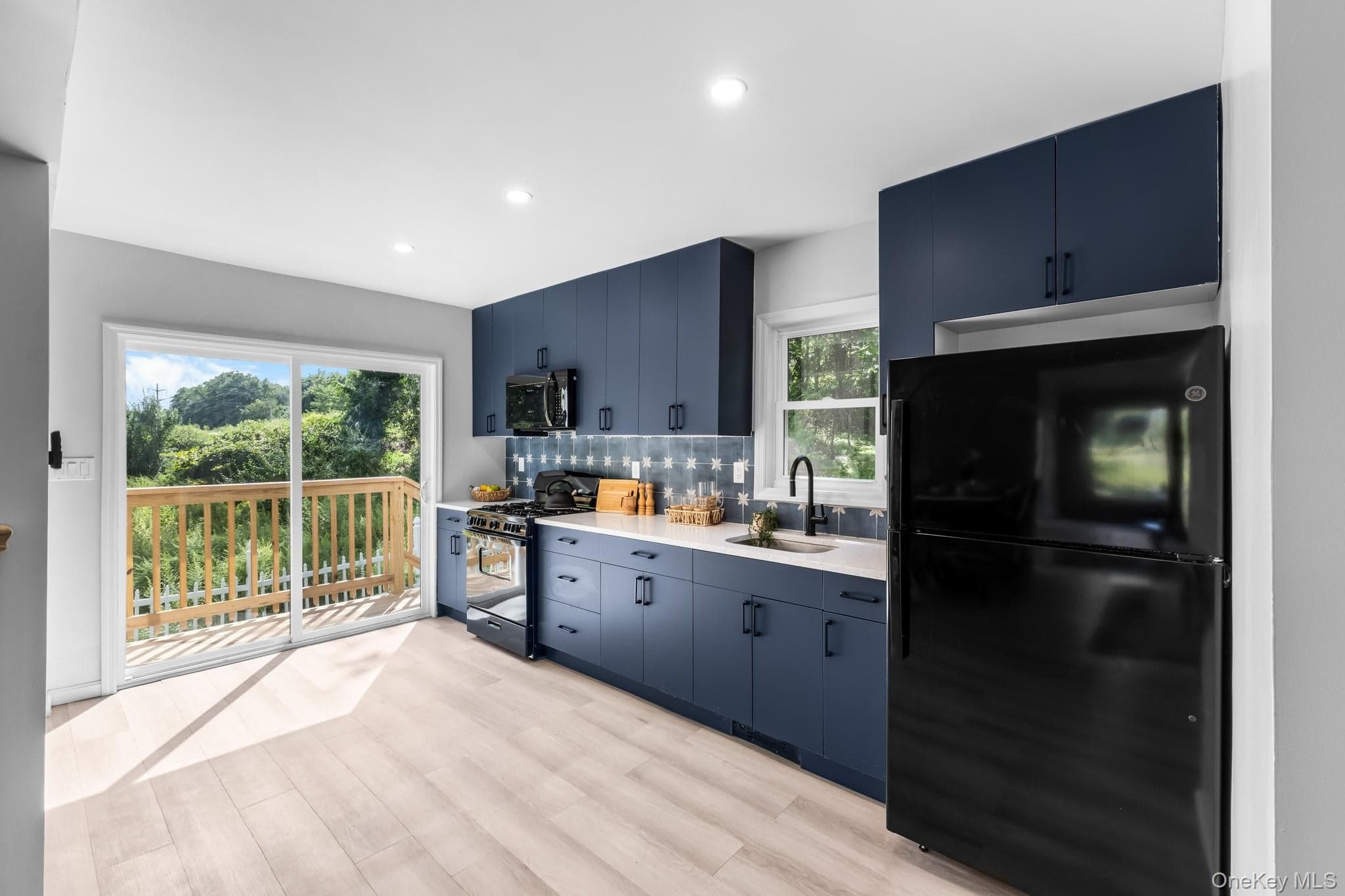19 Dykes Park Road thumbnail 6