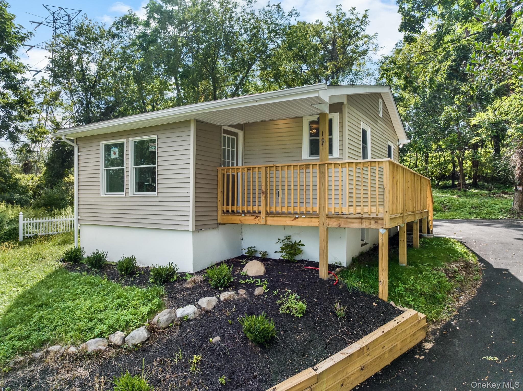 19 Dykes Park Road, Nanuet