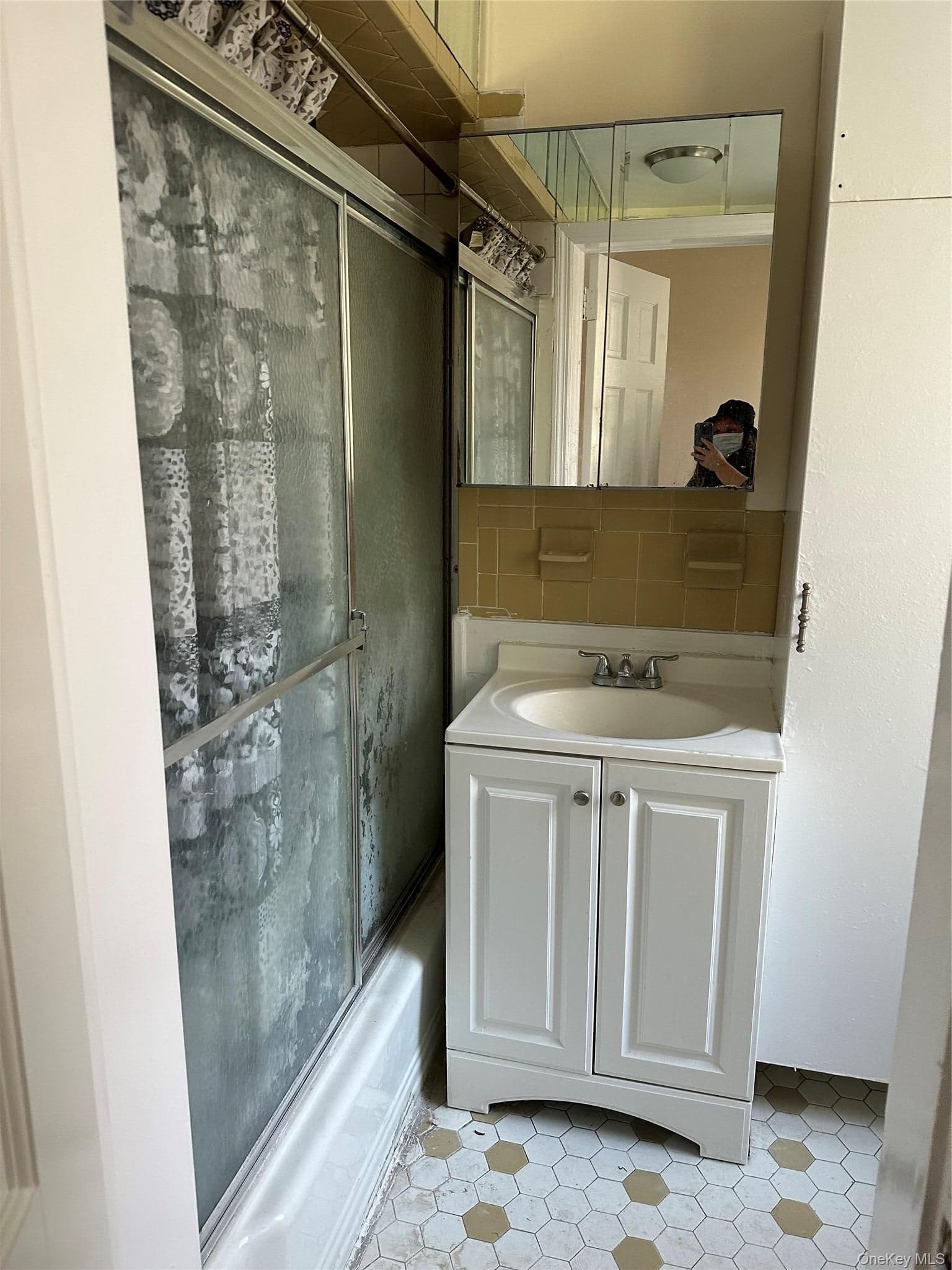 6 Snowden Avenue Unit: 4 thumbnail 11