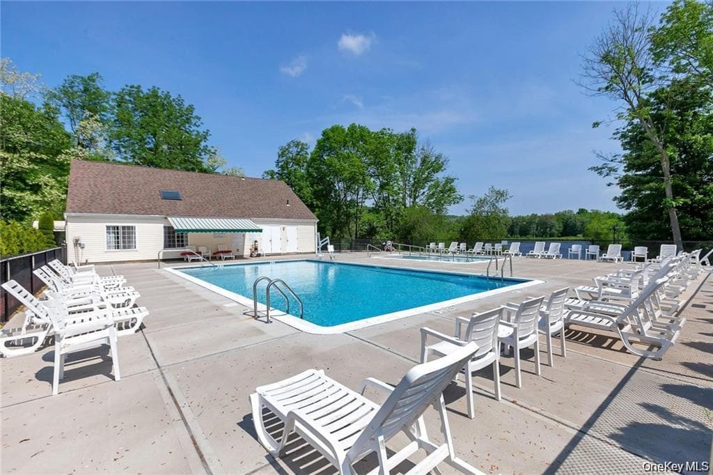 607 Mountain Laurel Drive thumbnail 43
