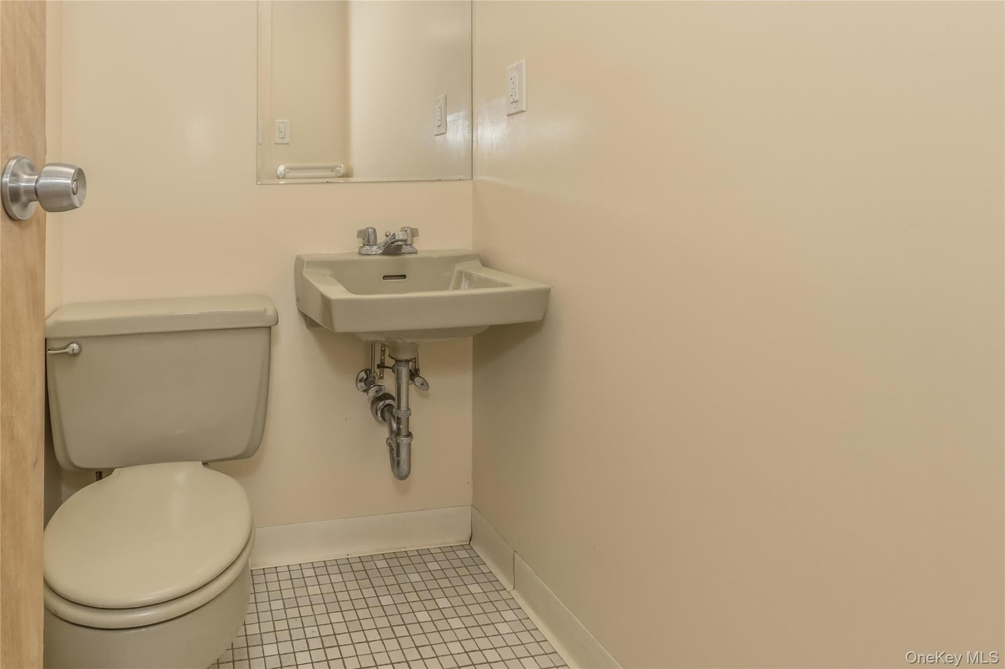 325 E Park Avenue thumbnail 41