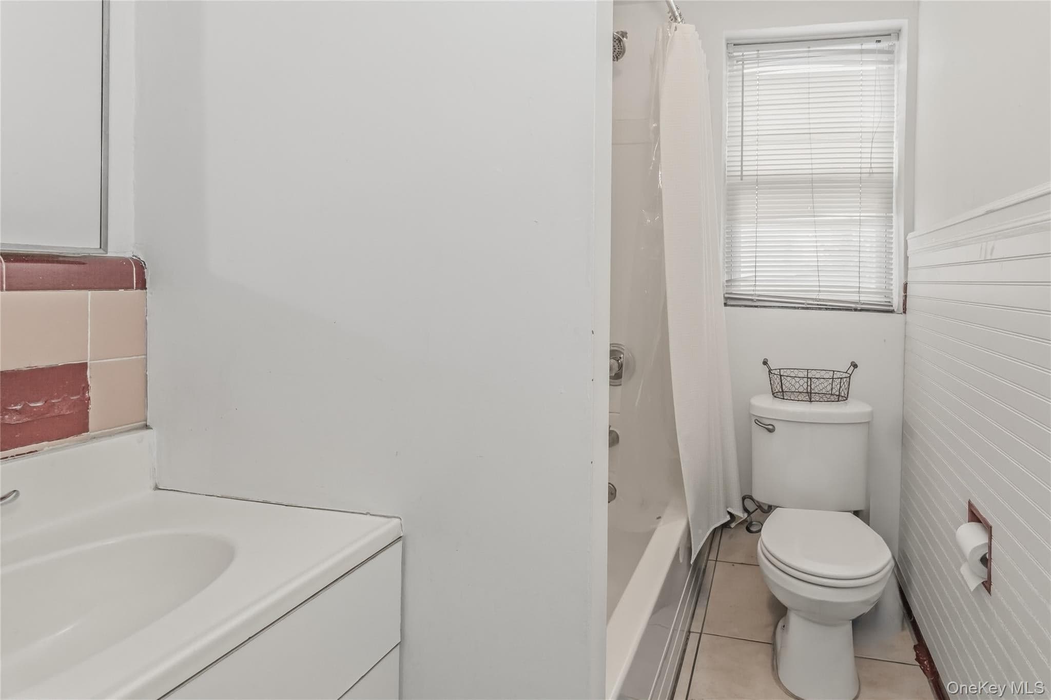 325 E Park Avenue thumbnail 31