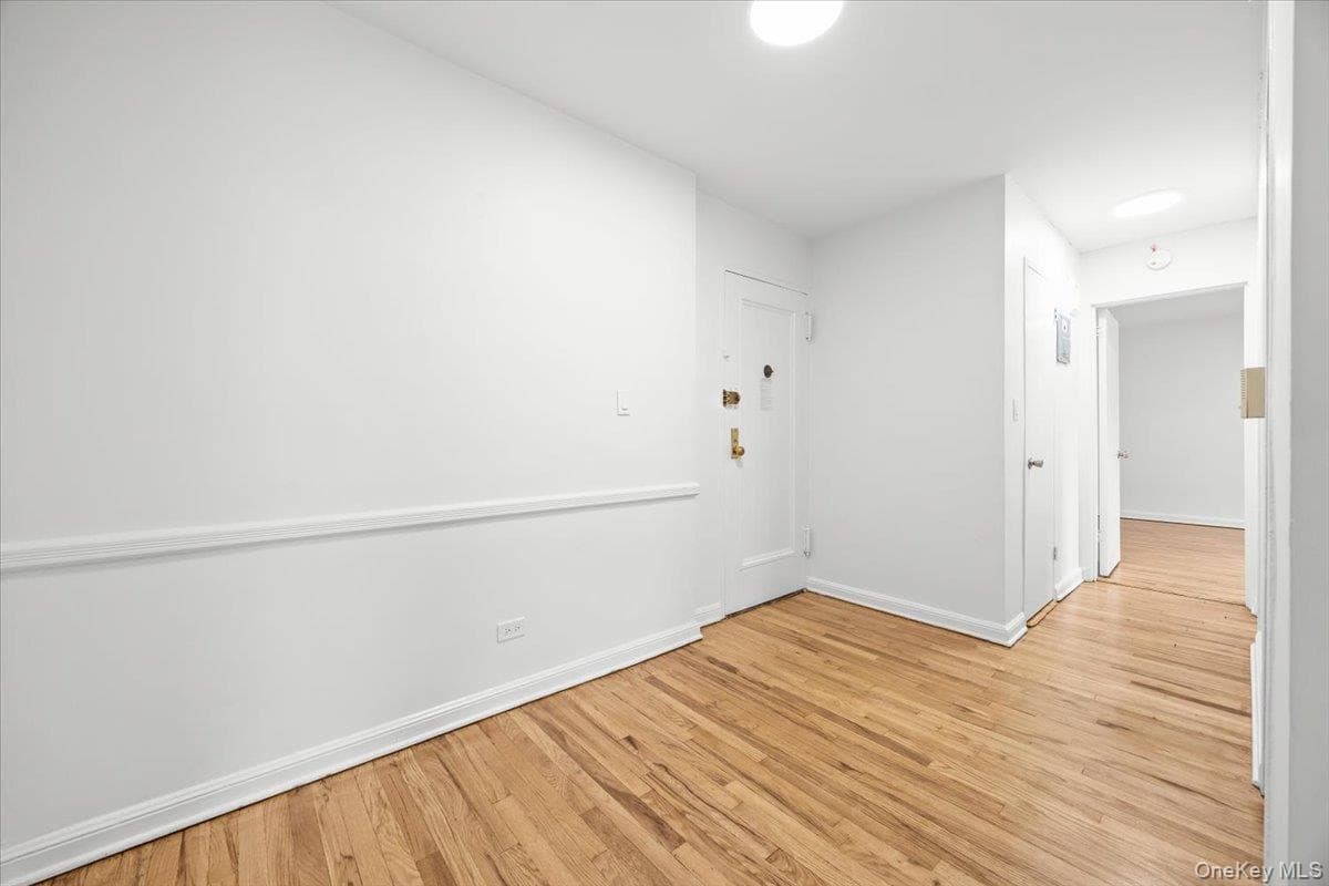 3260 Netherland Avenue Unit: 3F thumbnail 11