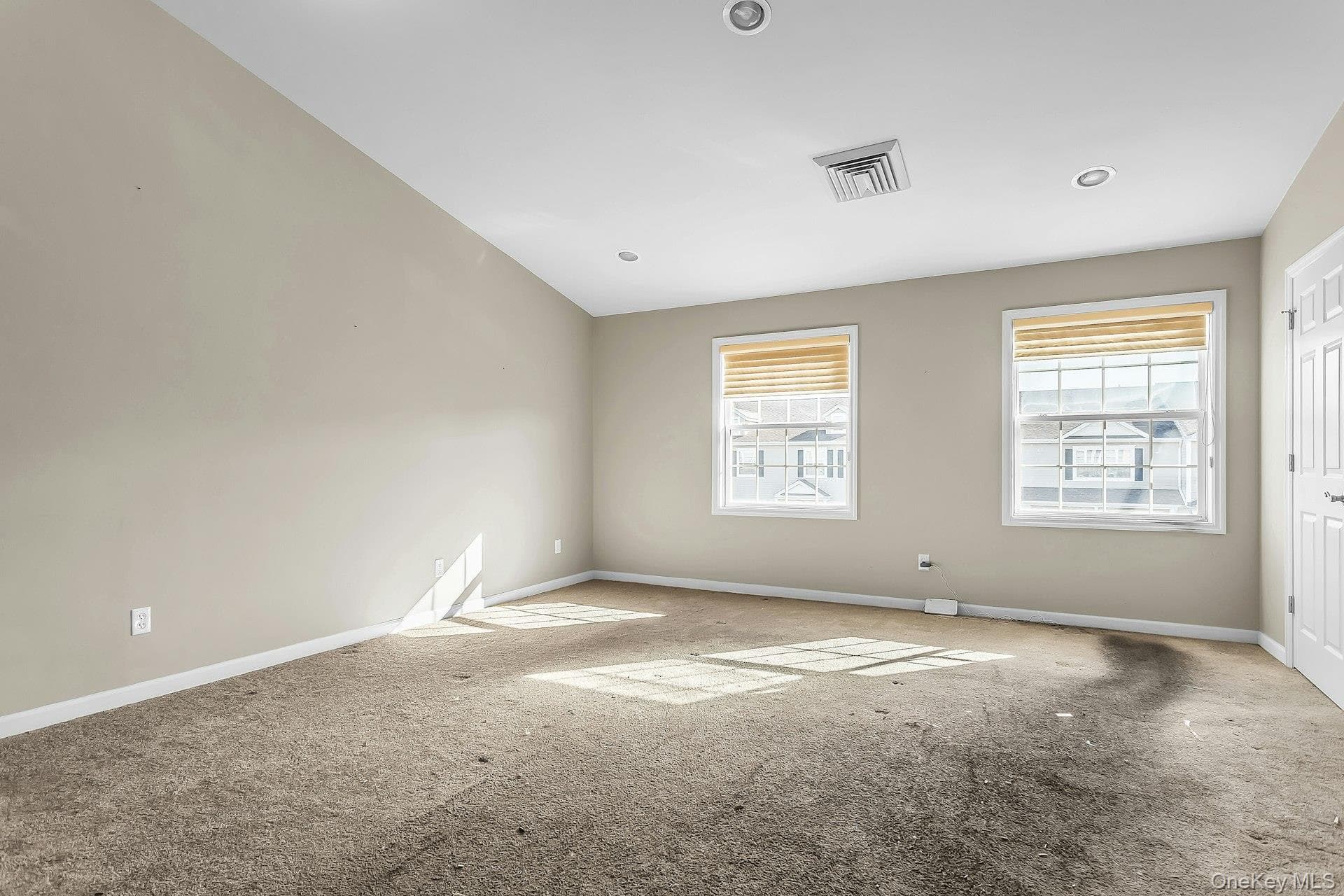 1128 Willow Lane thumbnail 5