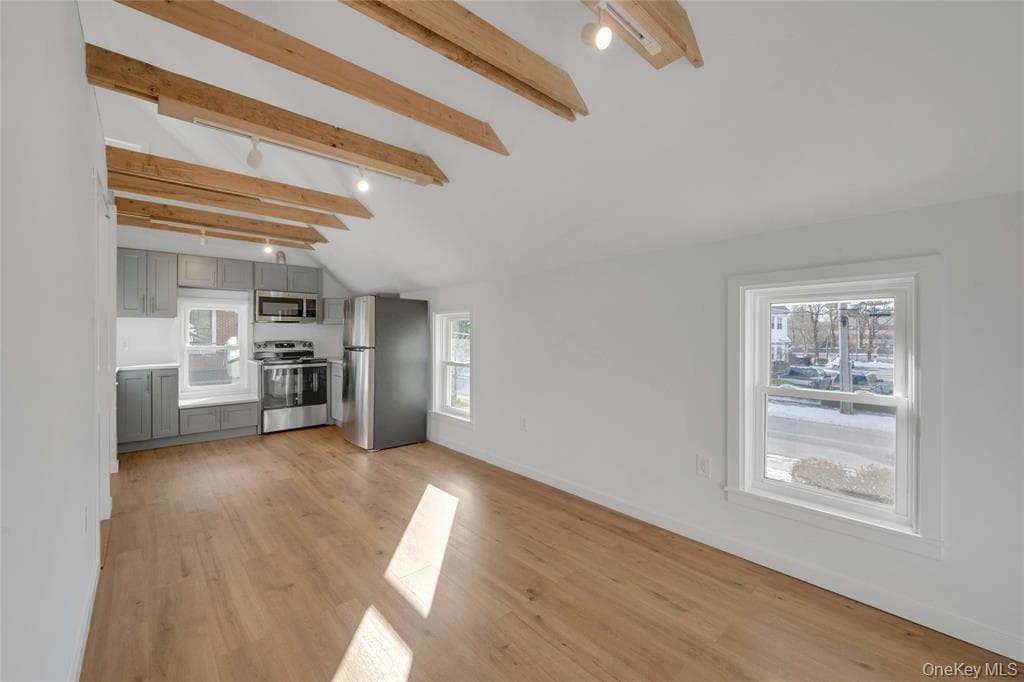 150 Bedford Road thumbnail 6
