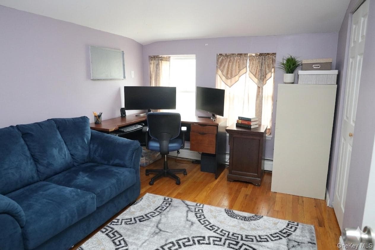 2235 Cincinnatus Avenue thumbnail 2