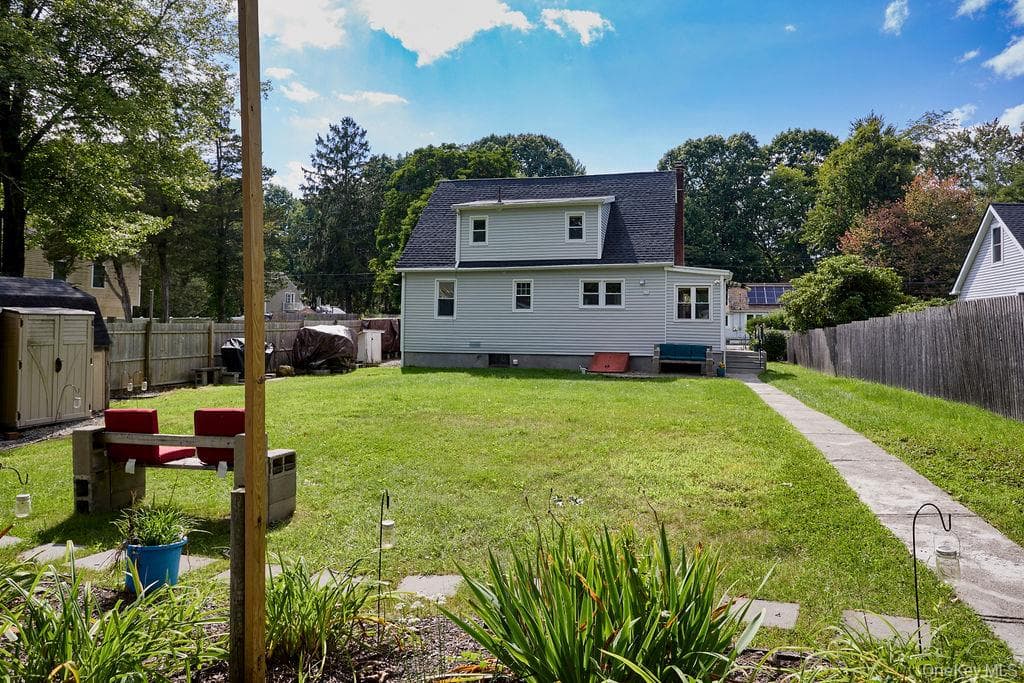 90 Walnut Road thumbnail 42