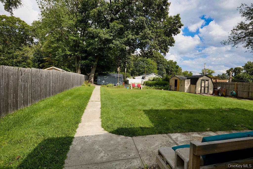 90 Walnut Road thumbnail 40