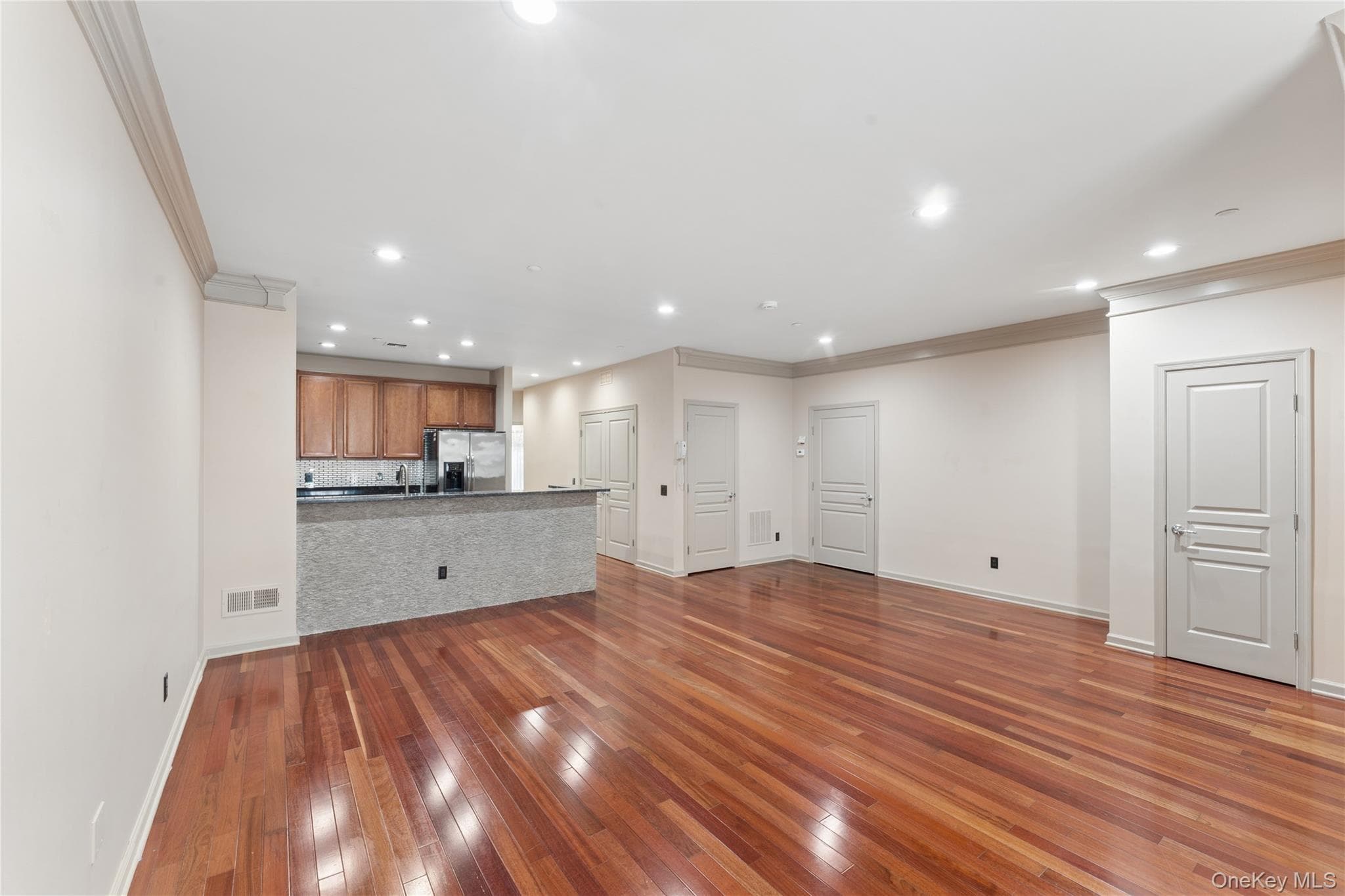 17 Strangford Court Unit: 109 thumbnail 4