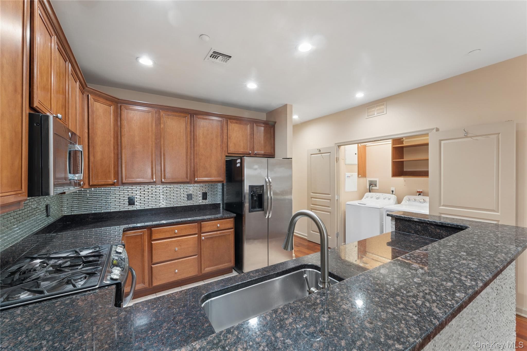 17 Strangford Court Unit: 109 thumbnail 10