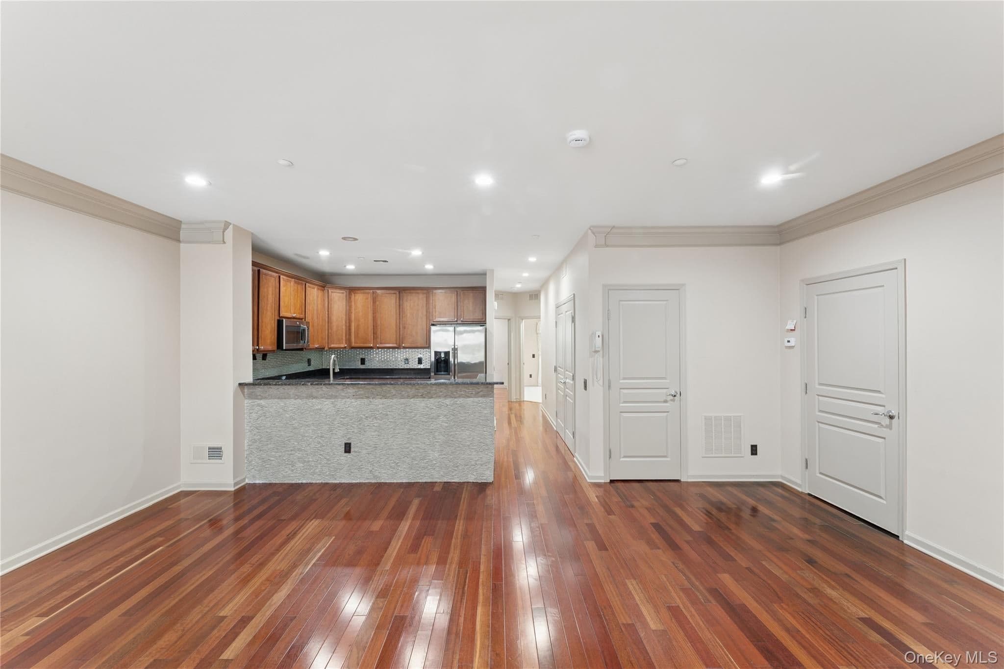 17 Strangford Court Unit: 109 thumbnail 5
