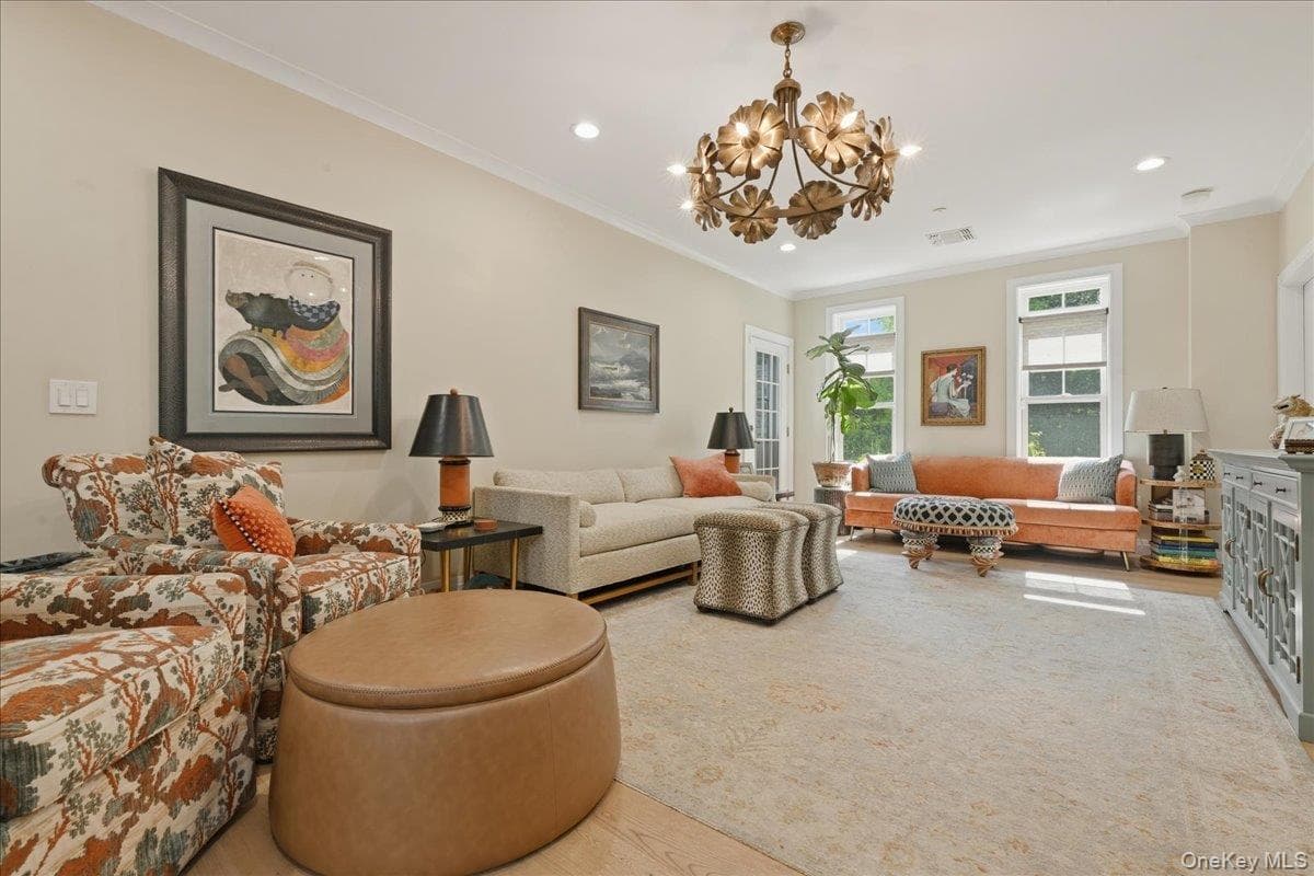 15103 Aspenwood Drive thumbnail 2
