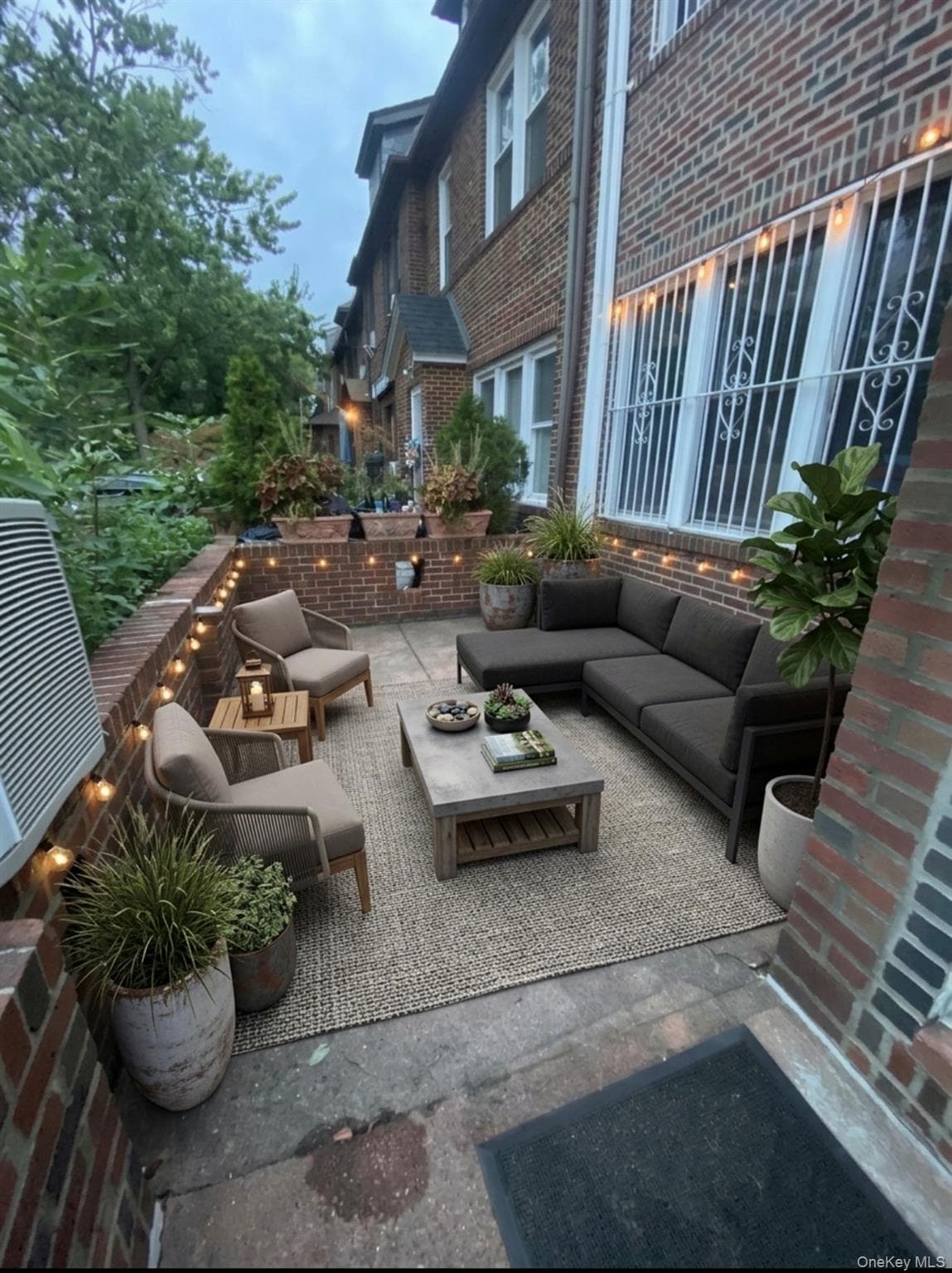 6849 Groton Street thumbnail 2
