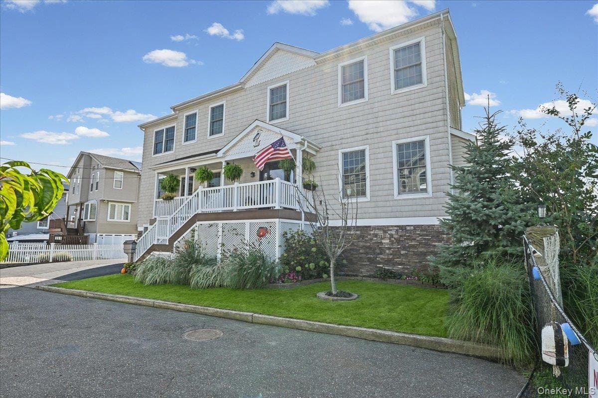 632 Arthur Street thumbnail 2