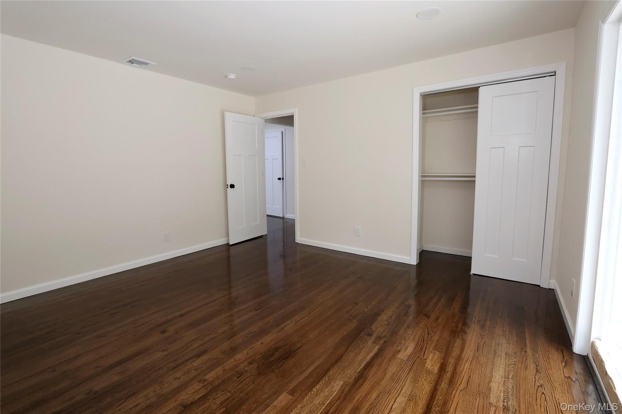 472 Nichols Road thumbnail 10