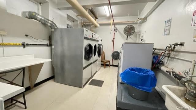 63-11 Queens Boulevard Unit: E17 thumbnail 9