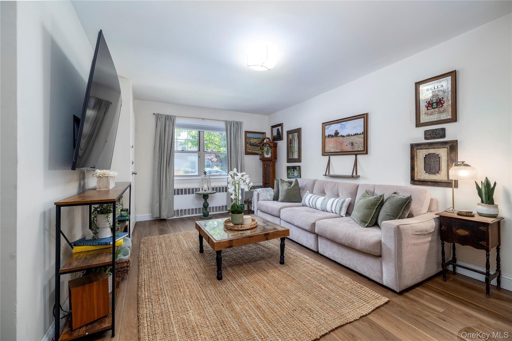 411 Merrick Road Unit: A photo 1