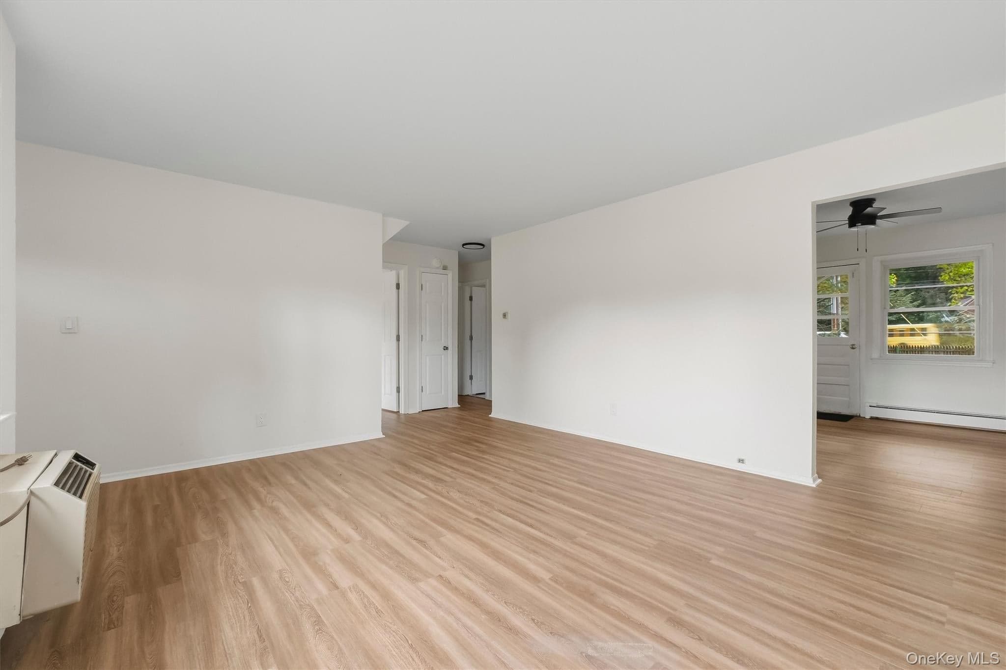2710 South Road Unit: A5 thumbnail 5