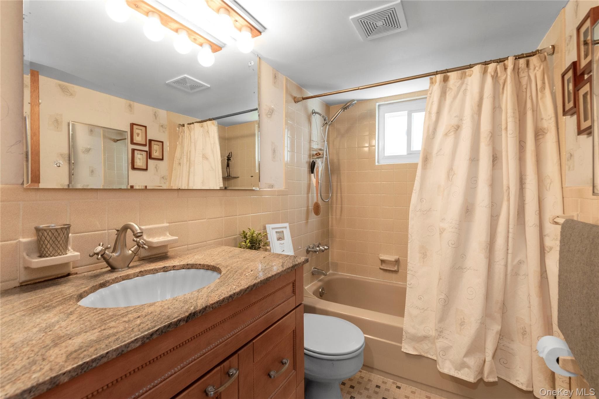 1 Glenwood Avenue Unit: A thumbnail 18