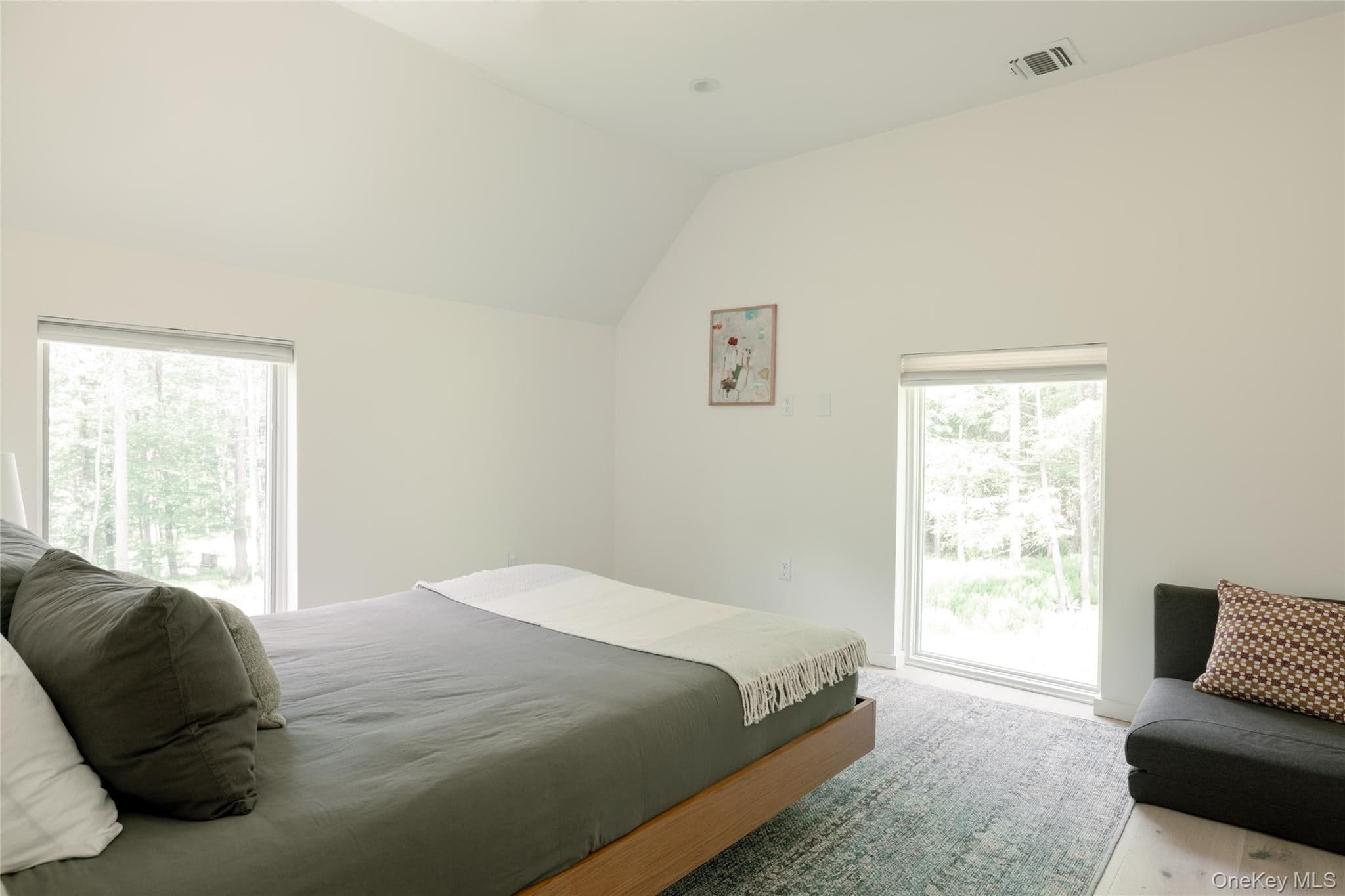 596 Perry Road thumbnail 29