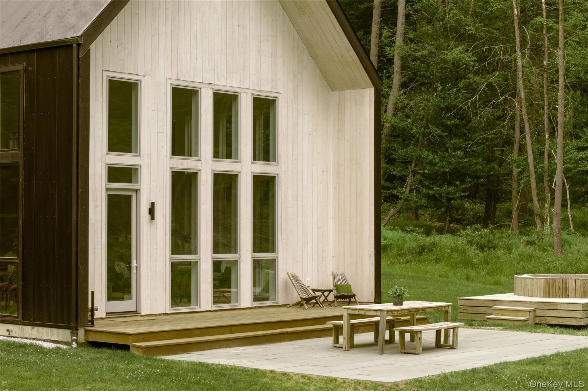 596 Perry Road thumbnail 32