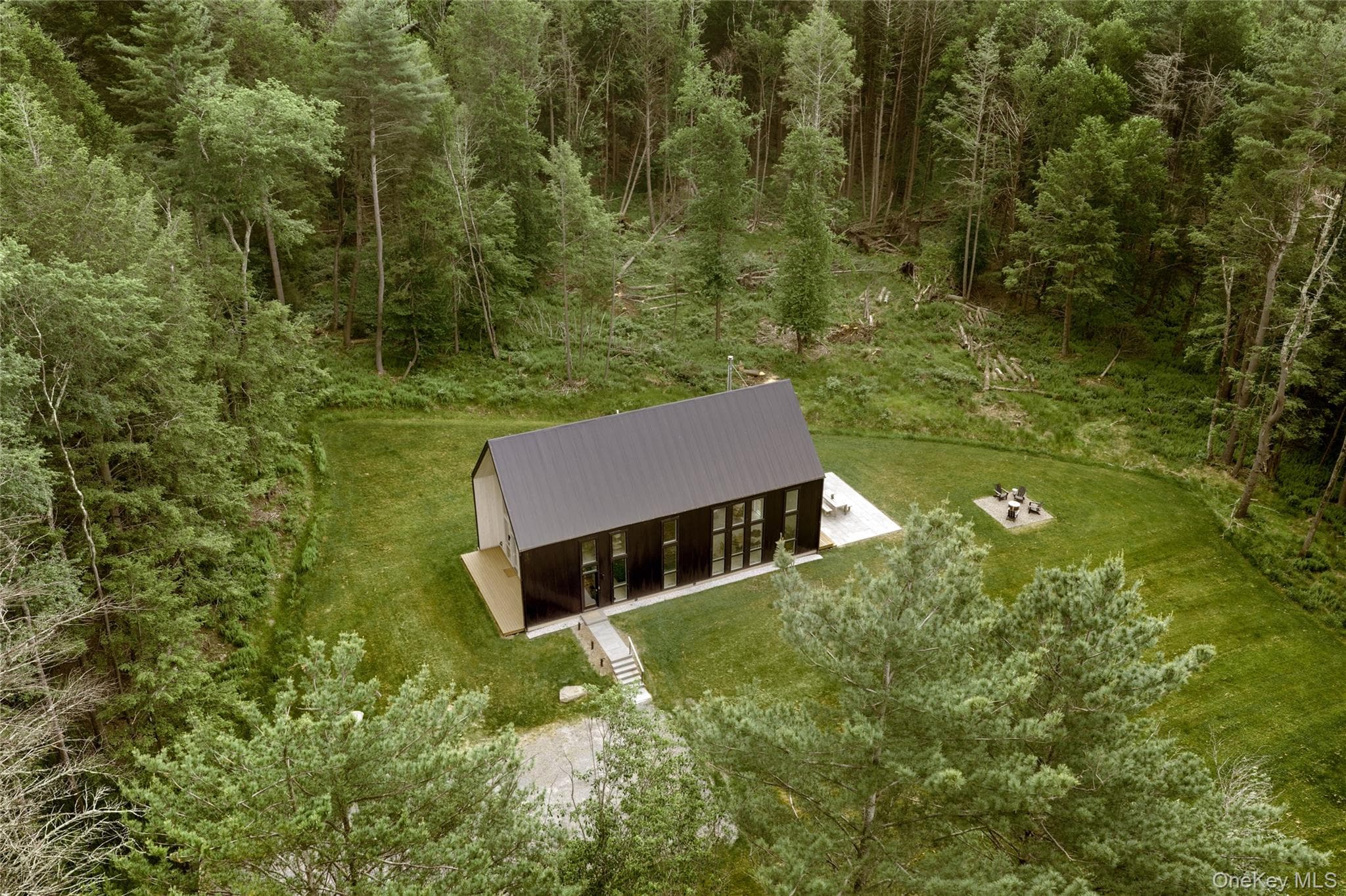 596 Perry Road thumbnail 9