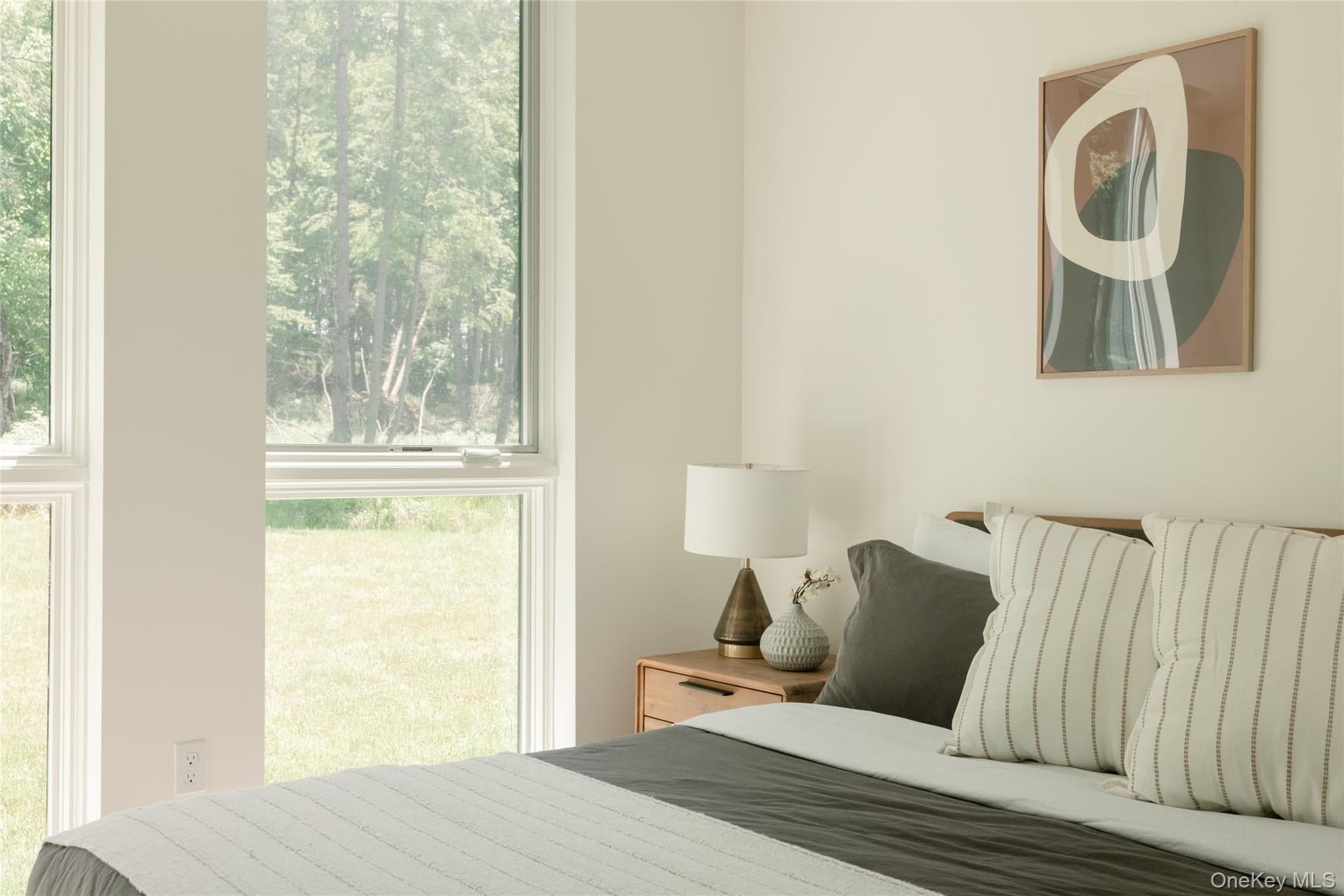 596 Perry Road thumbnail 22