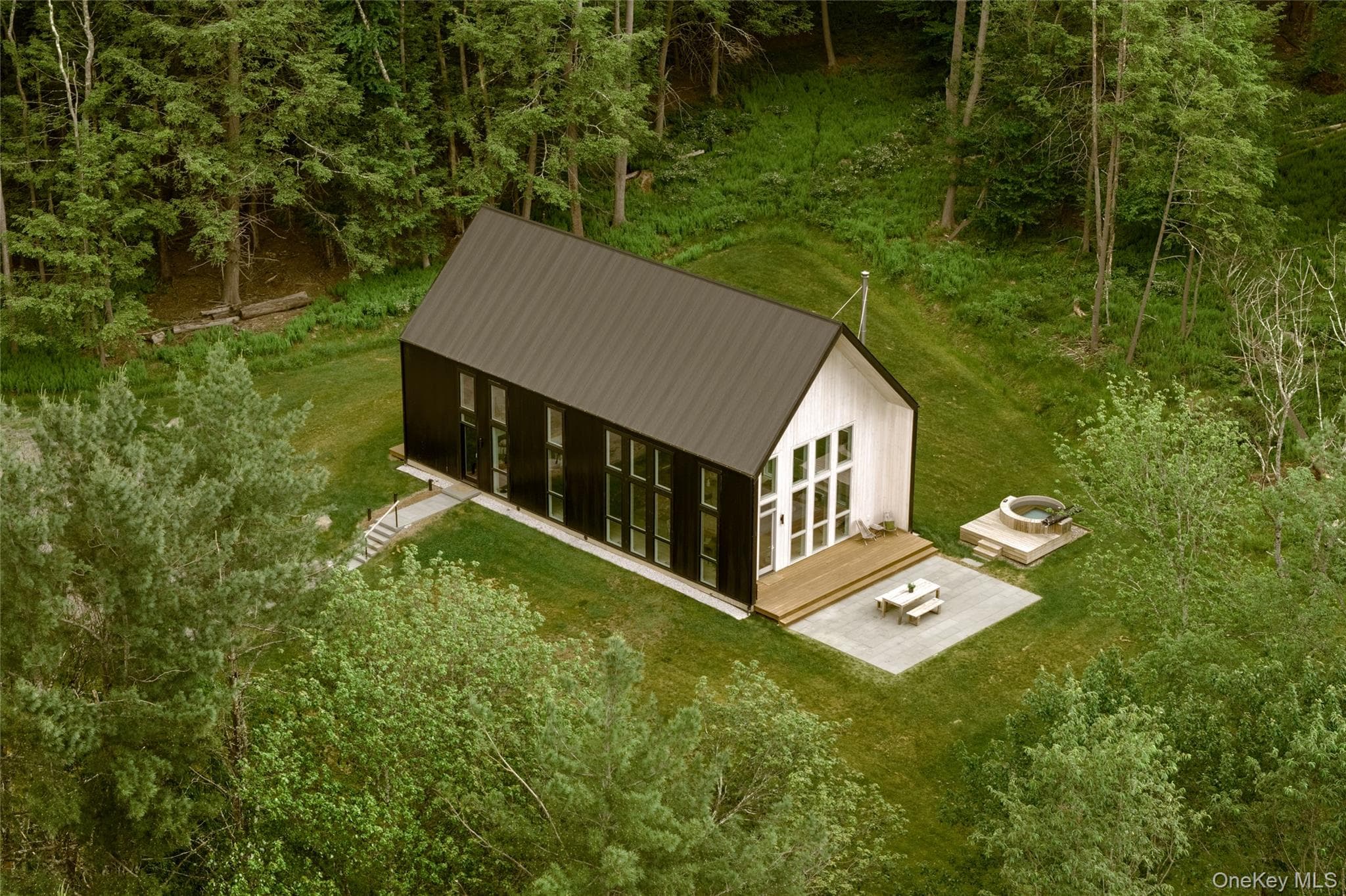 596 Perry Road thumbnail 34