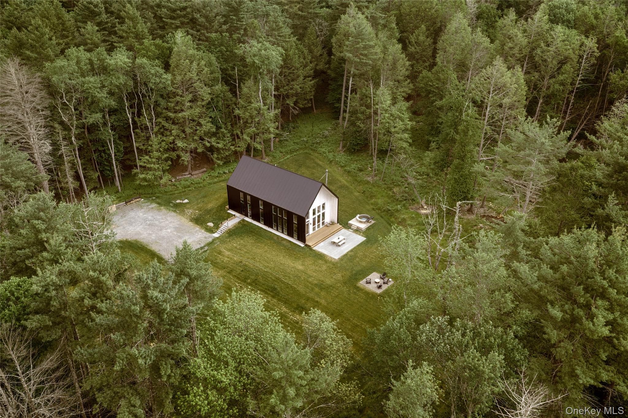 596 Perry Road thumbnail 35