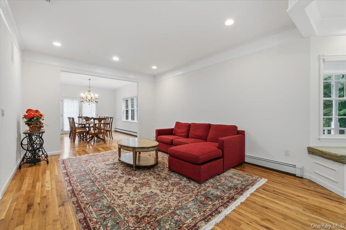 1040 Washington Avenue thumbnail 6