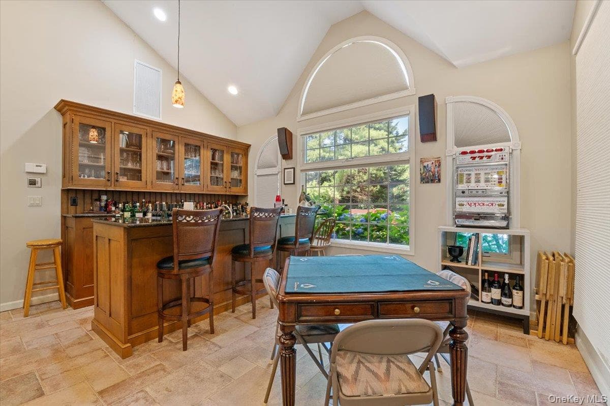 1040 Washington Avenue thumbnail 26