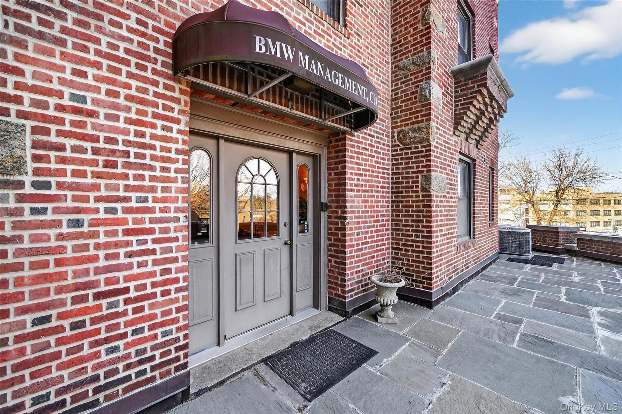 10 Nosband Avenue Unit: 1L thumbnail 38
