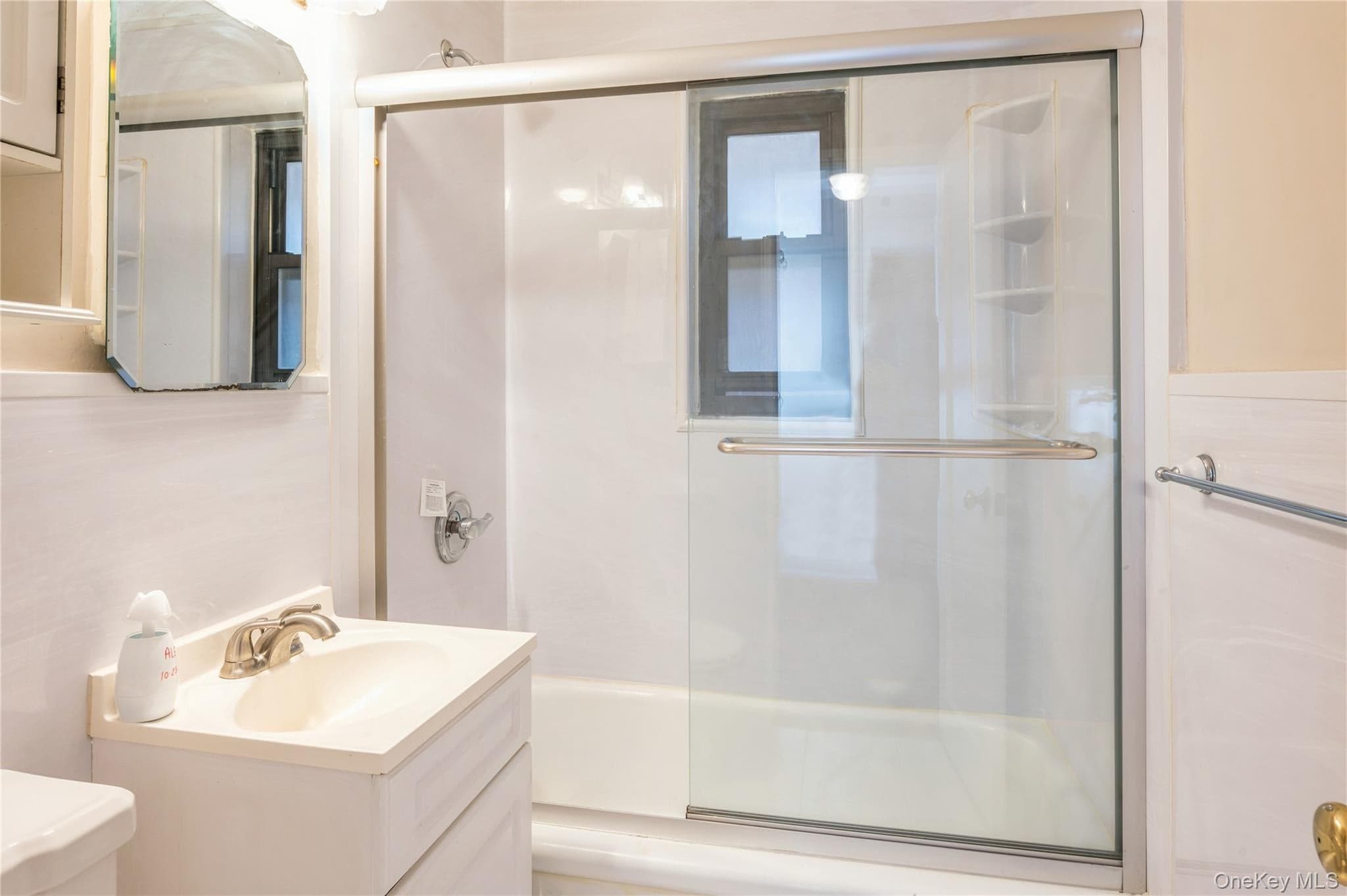 50 White Oak Street St Unit: 1E thumbnail 11