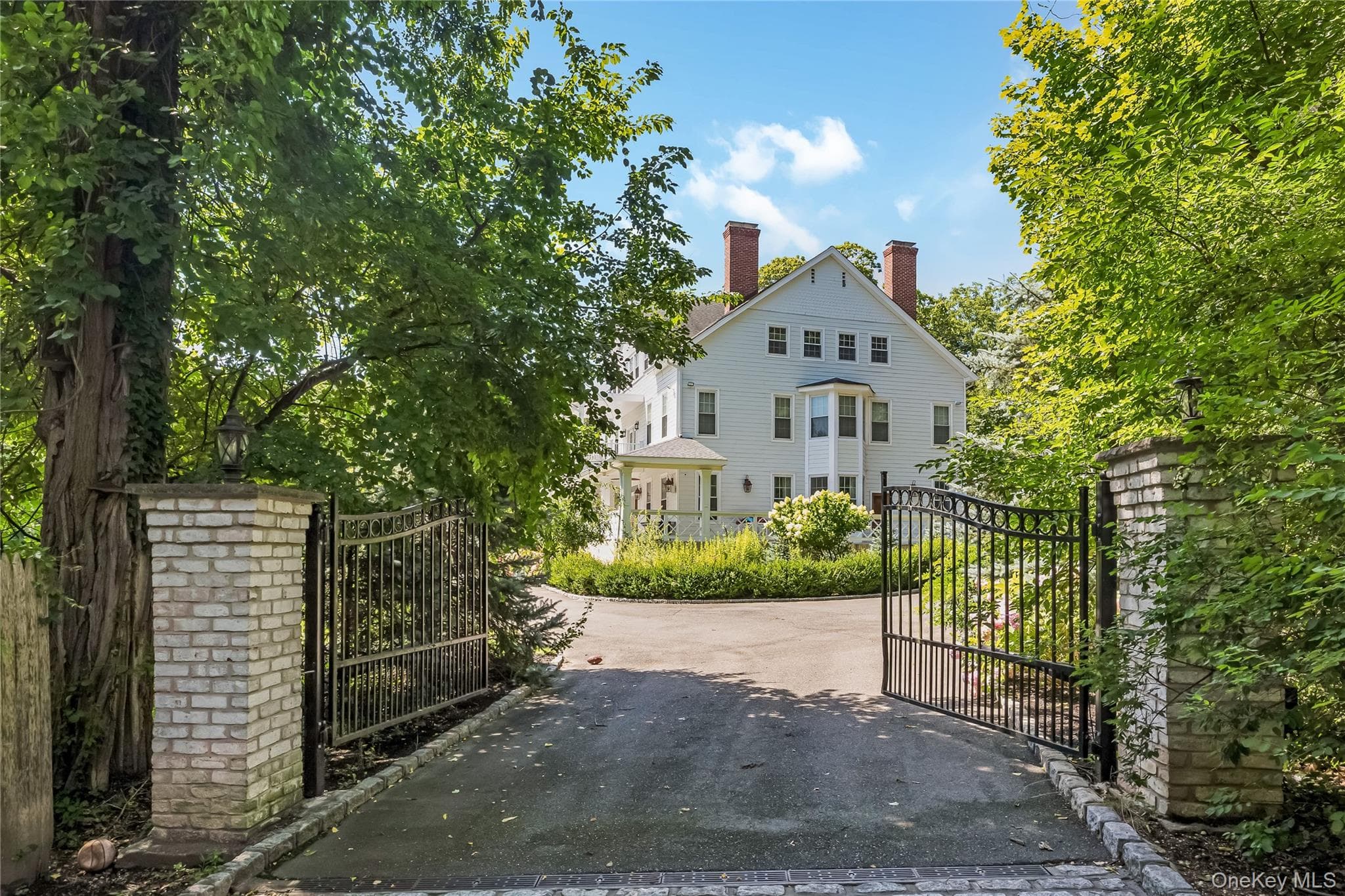314 Mill Hill Road thumbnail 2