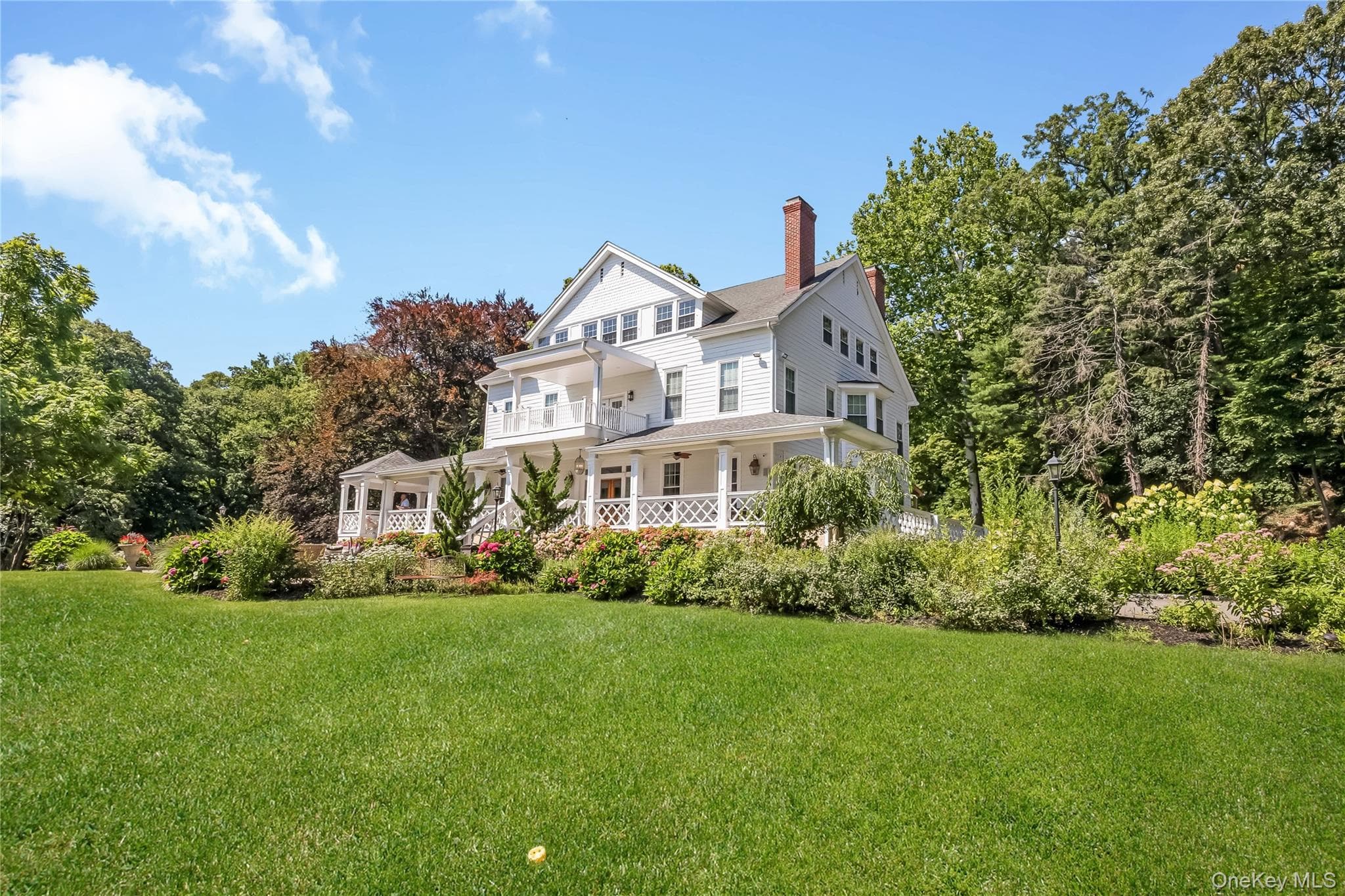 314 Mill Hill Road thumbnail 3