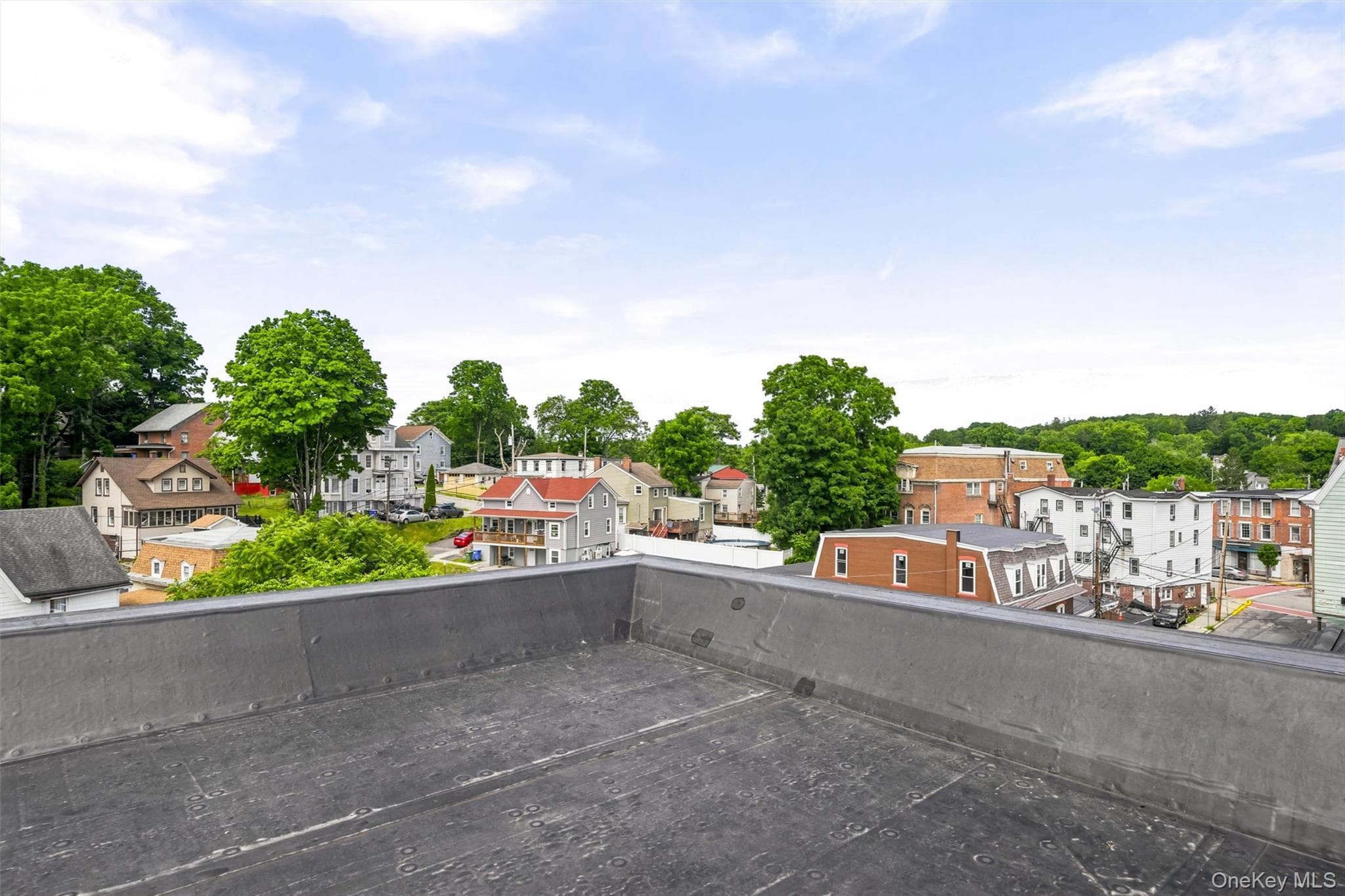 122 Greenwich Avenue thumbnail 16