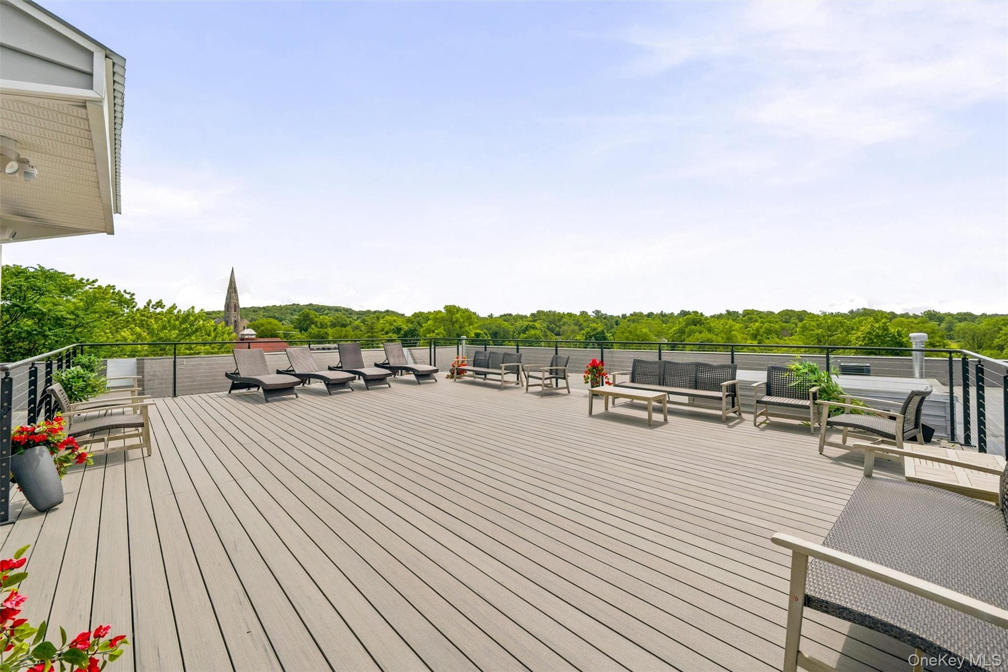 122 Greenwich Avenue thumbnail 12